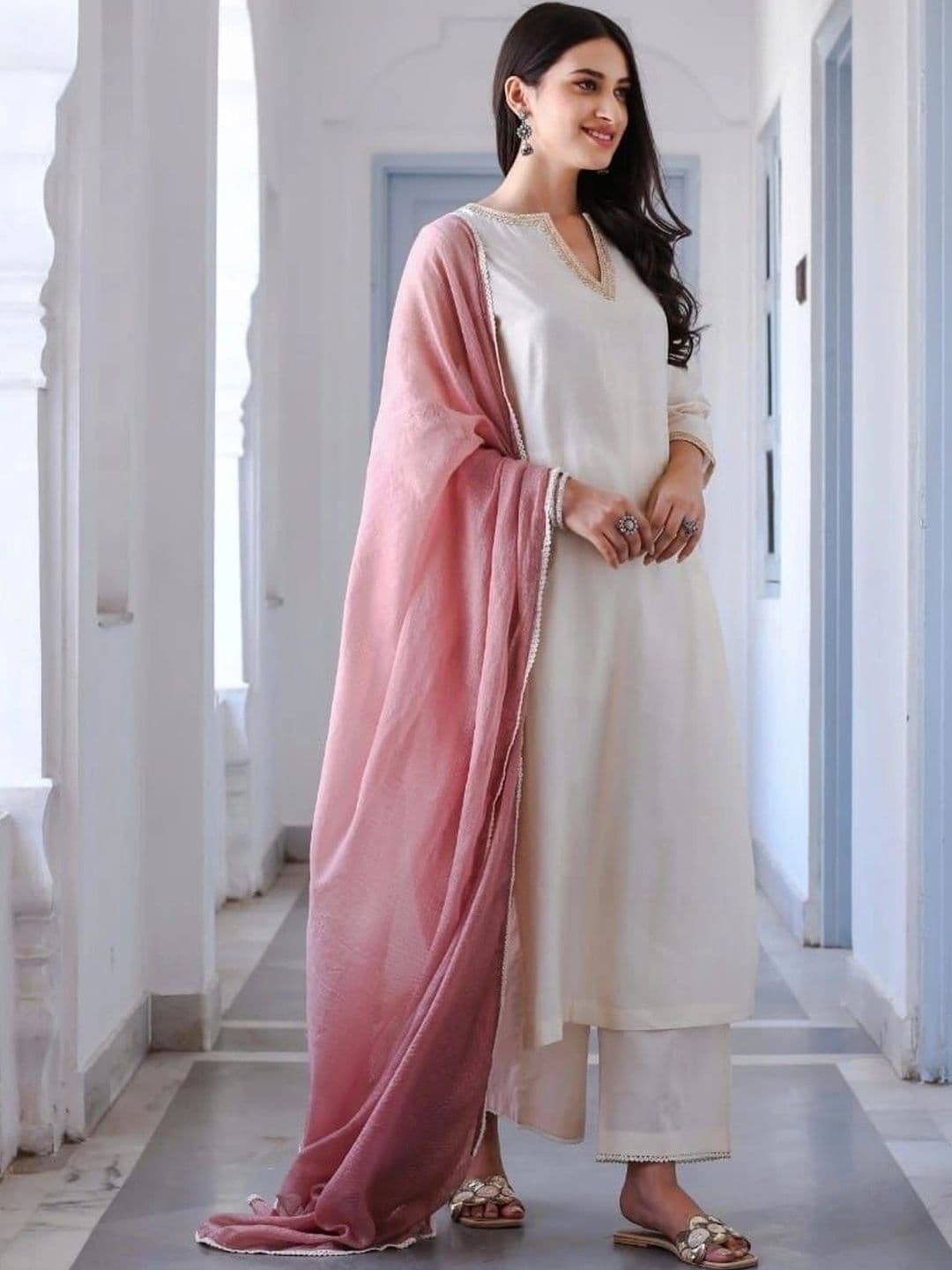 NILHARI V-Neck Regular Kurta With Trousers & Dupatta - view 1
