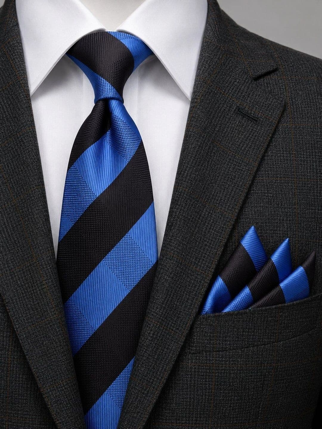 Cazzano Men Striped Skinny Tie - view 1