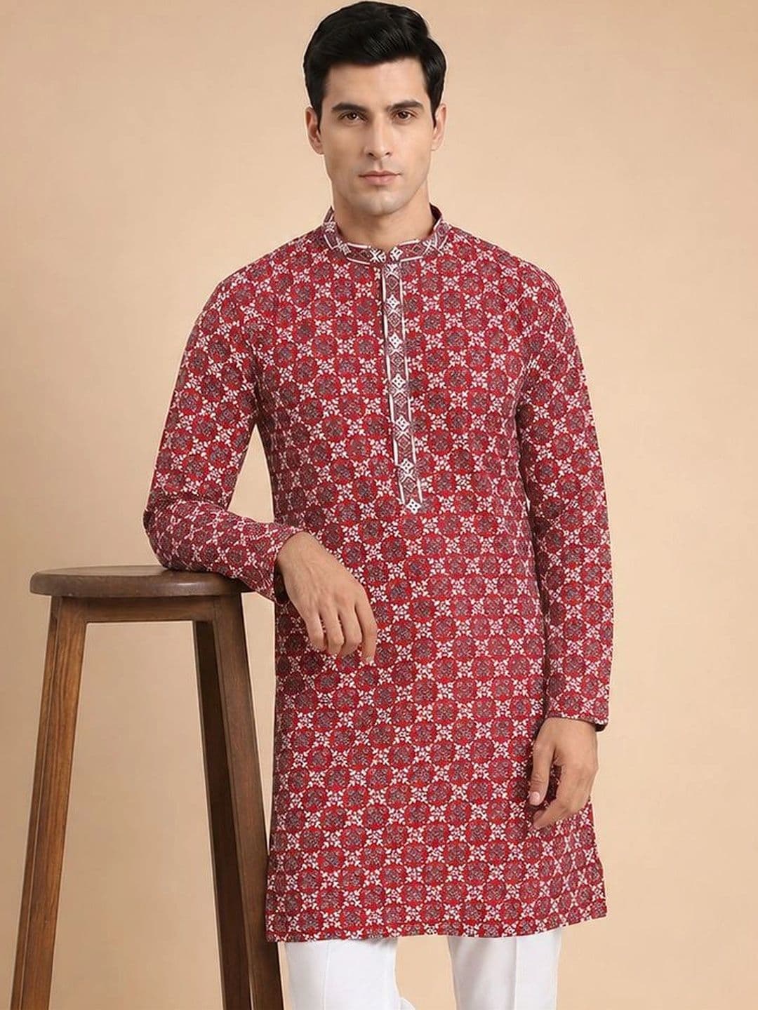 House of Pataudi Men Ethnic Motifs Printed Thread Work Kurta - view 1