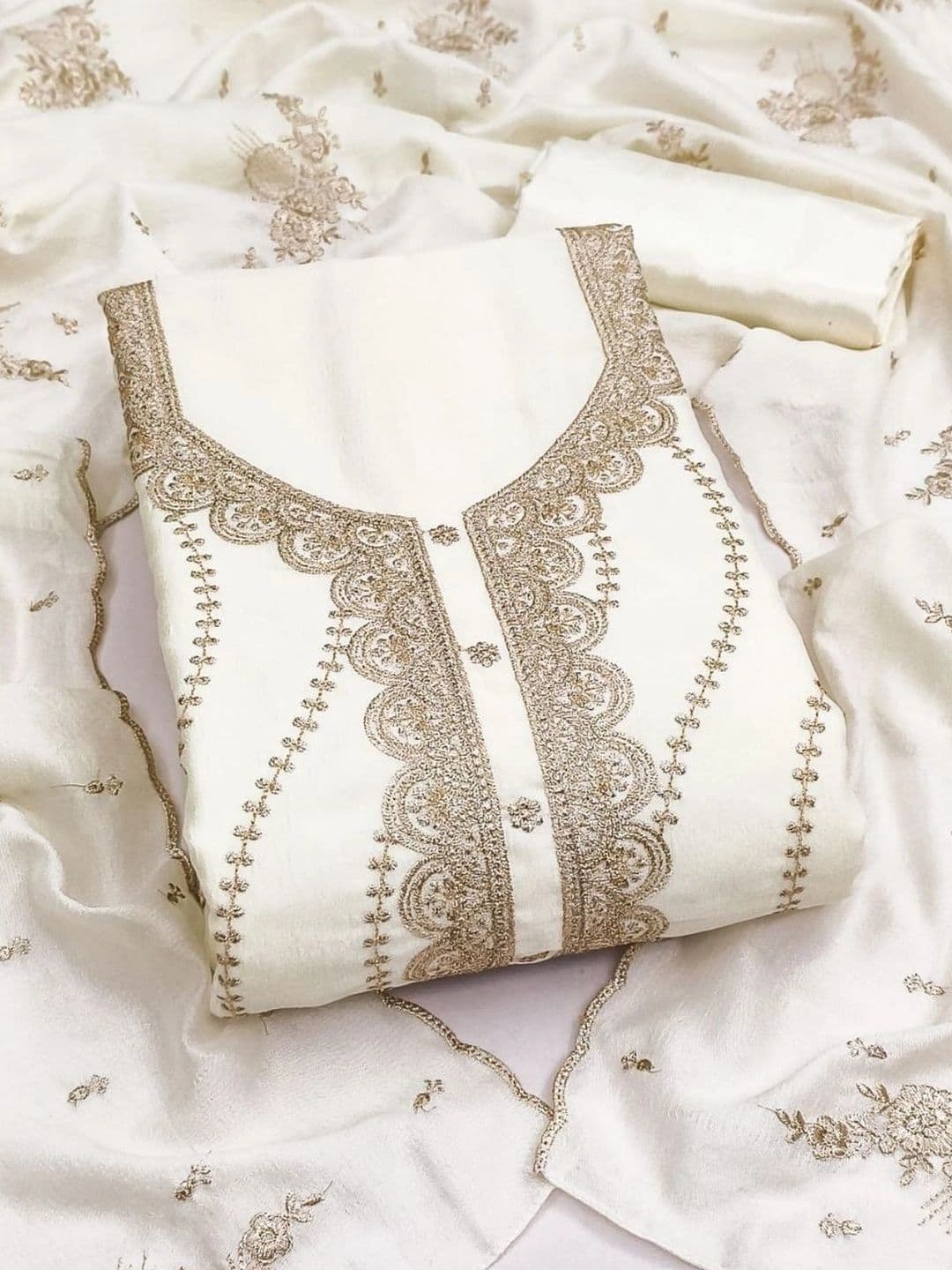 Rangrath Embroidered Unstitched Dress Material - view 1