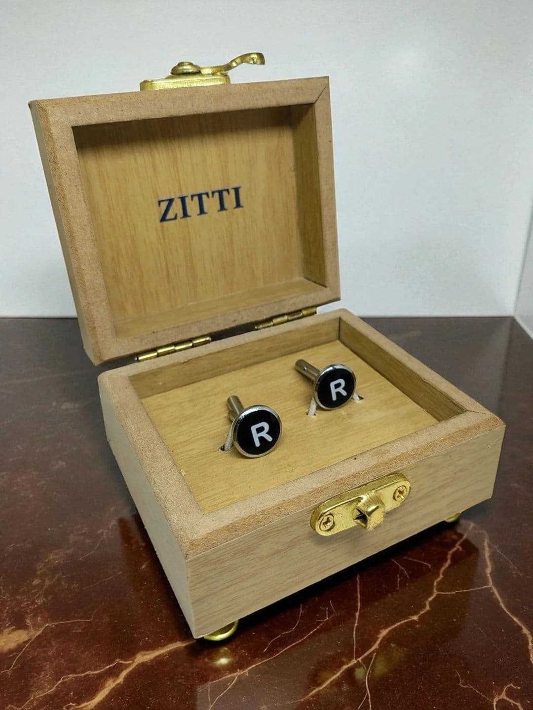 ZITTI Cufflink - view 1