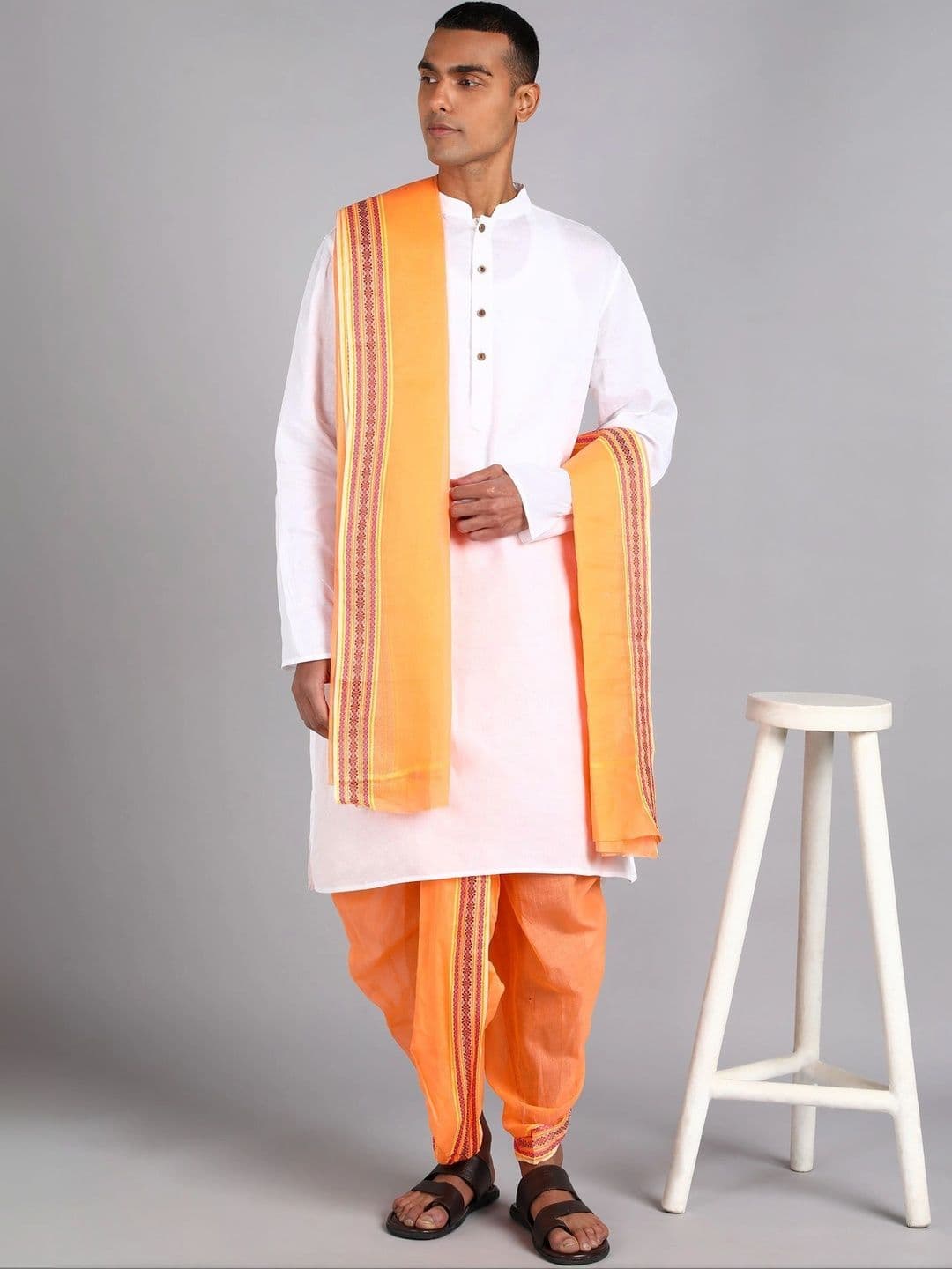 AKESHAVAM Men Embroidered Cotton Dhoti Dhotis - view 1
