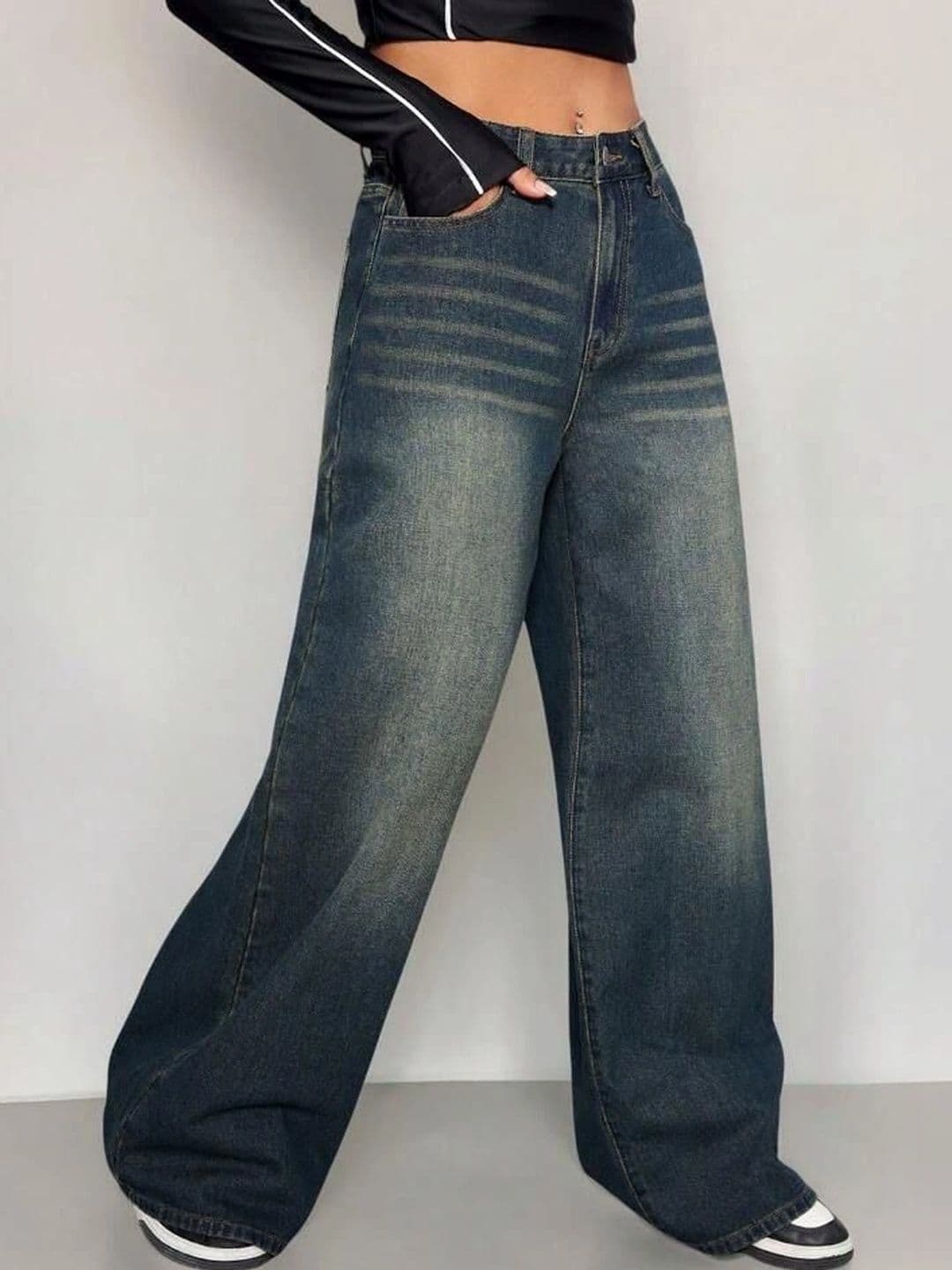 ZUYA Women Wide Leg High-Rise Low Distress Jeans - view 1