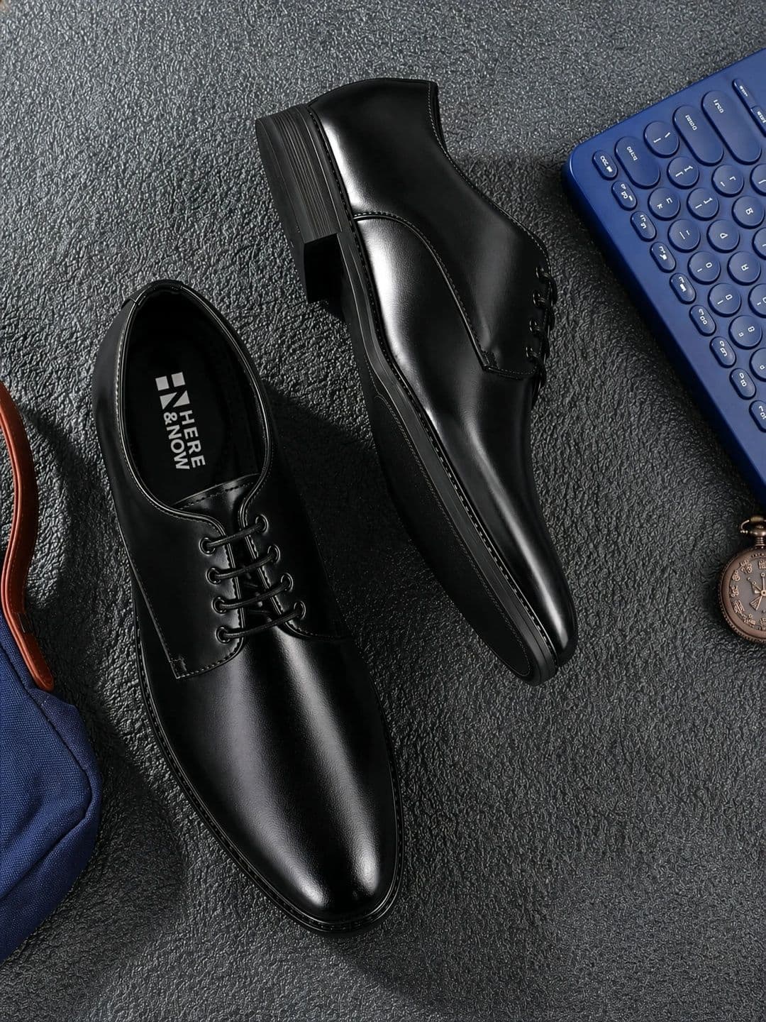 HERE&NOW Men Pointed Toe Lace-Ups Derbys Formal Shoes - view 1