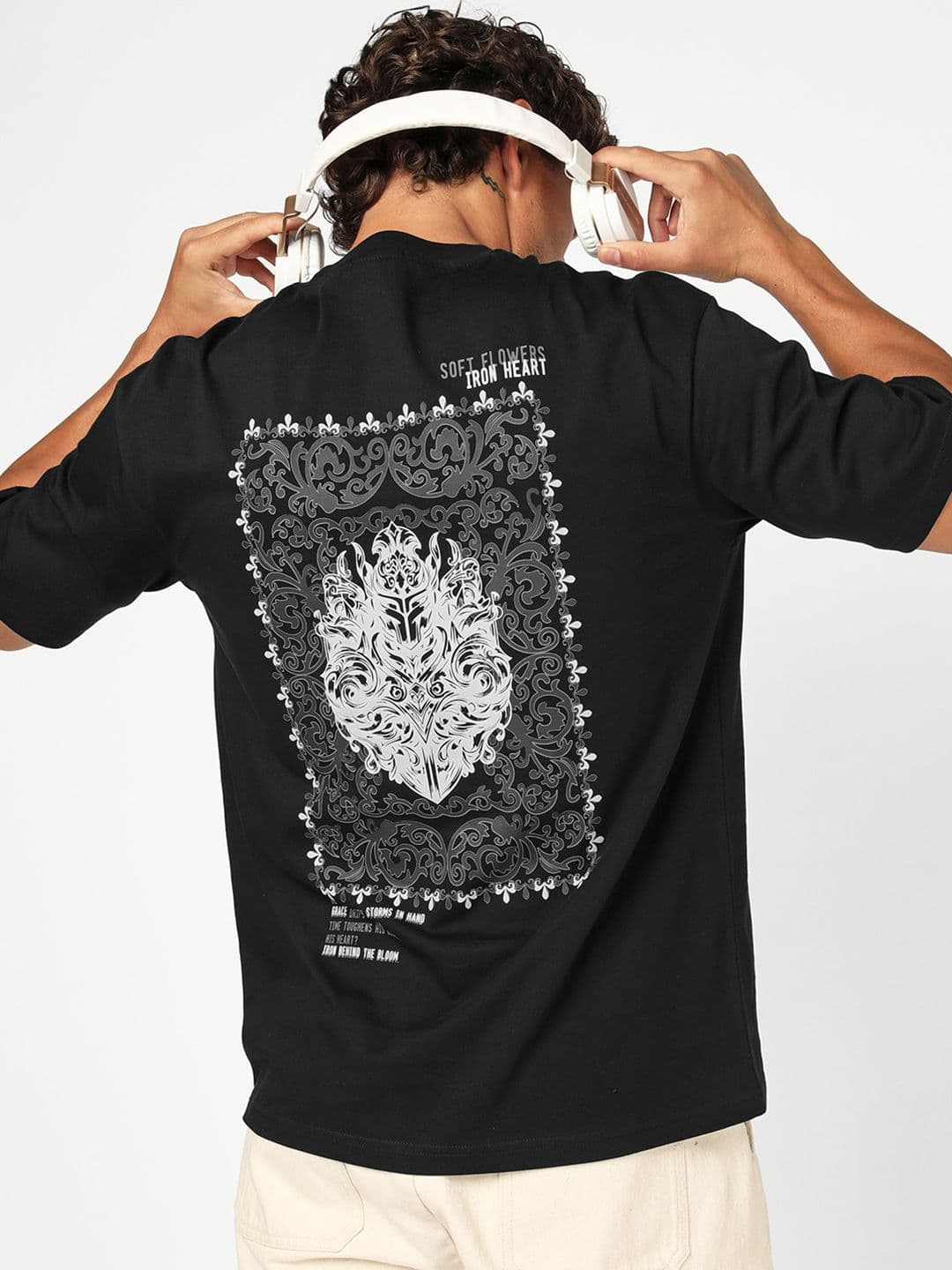 Bewakoof Men Jet Black Iron Heart Graphic Printed Oversized T-shirt - view 1