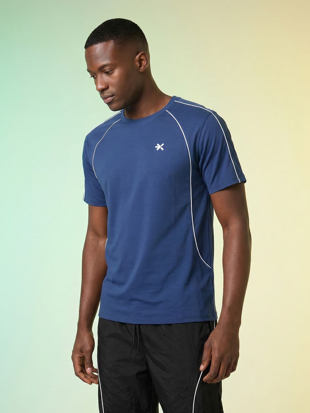 HRX by Hrithik Roshan Relaxed Fit Raglan Sleeve T-Shirt - view 1