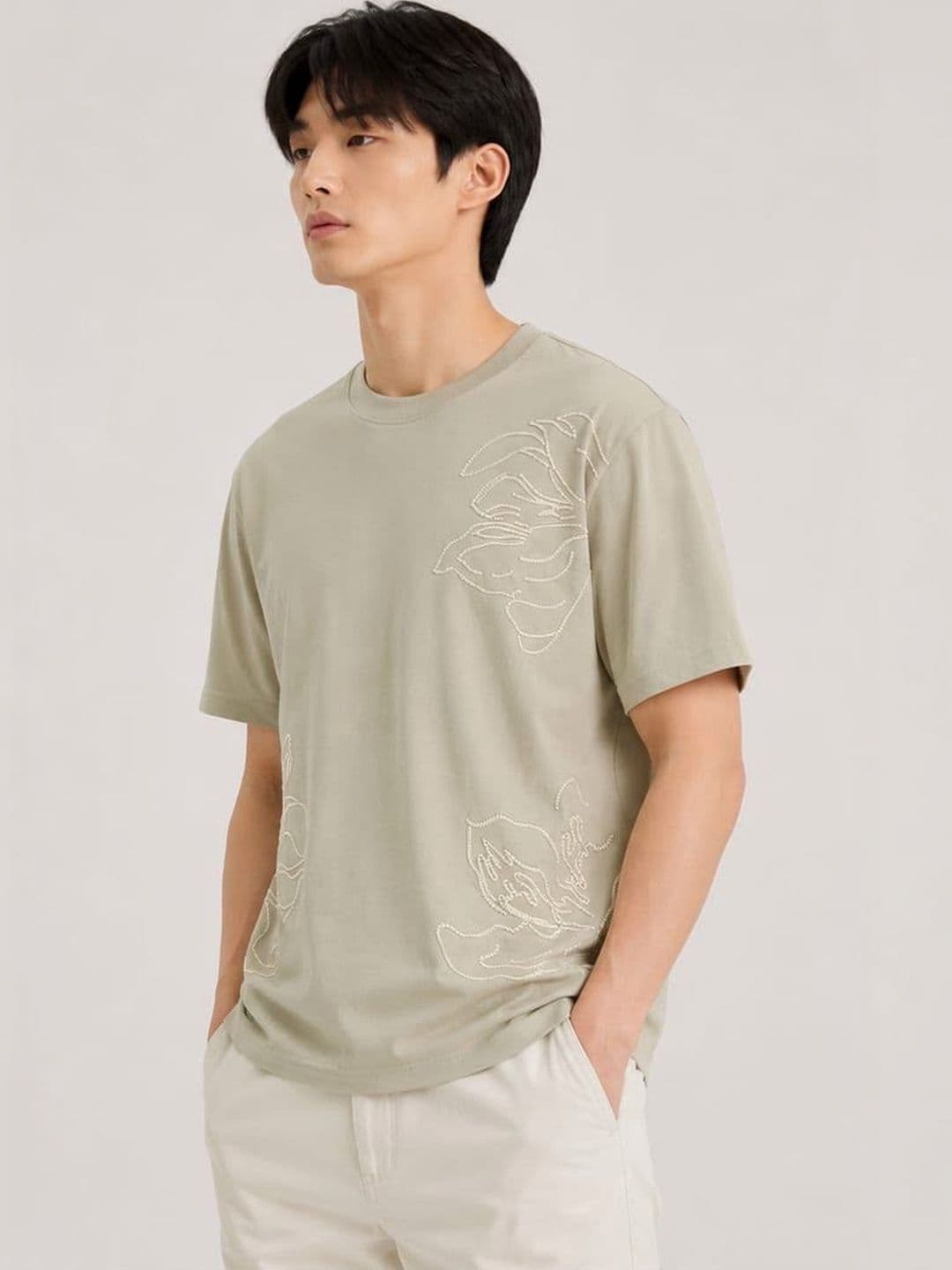 BIGCAPS Men Solid Round Neck T-Shirt - view 1