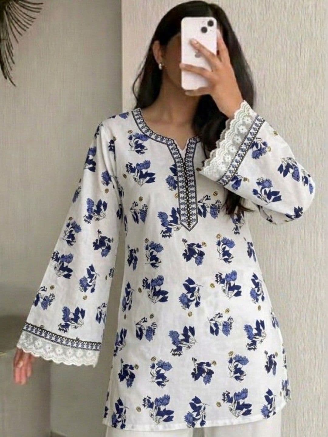 CHAFI COLLECTION Floral Printed V-Neck Kurti - view 1