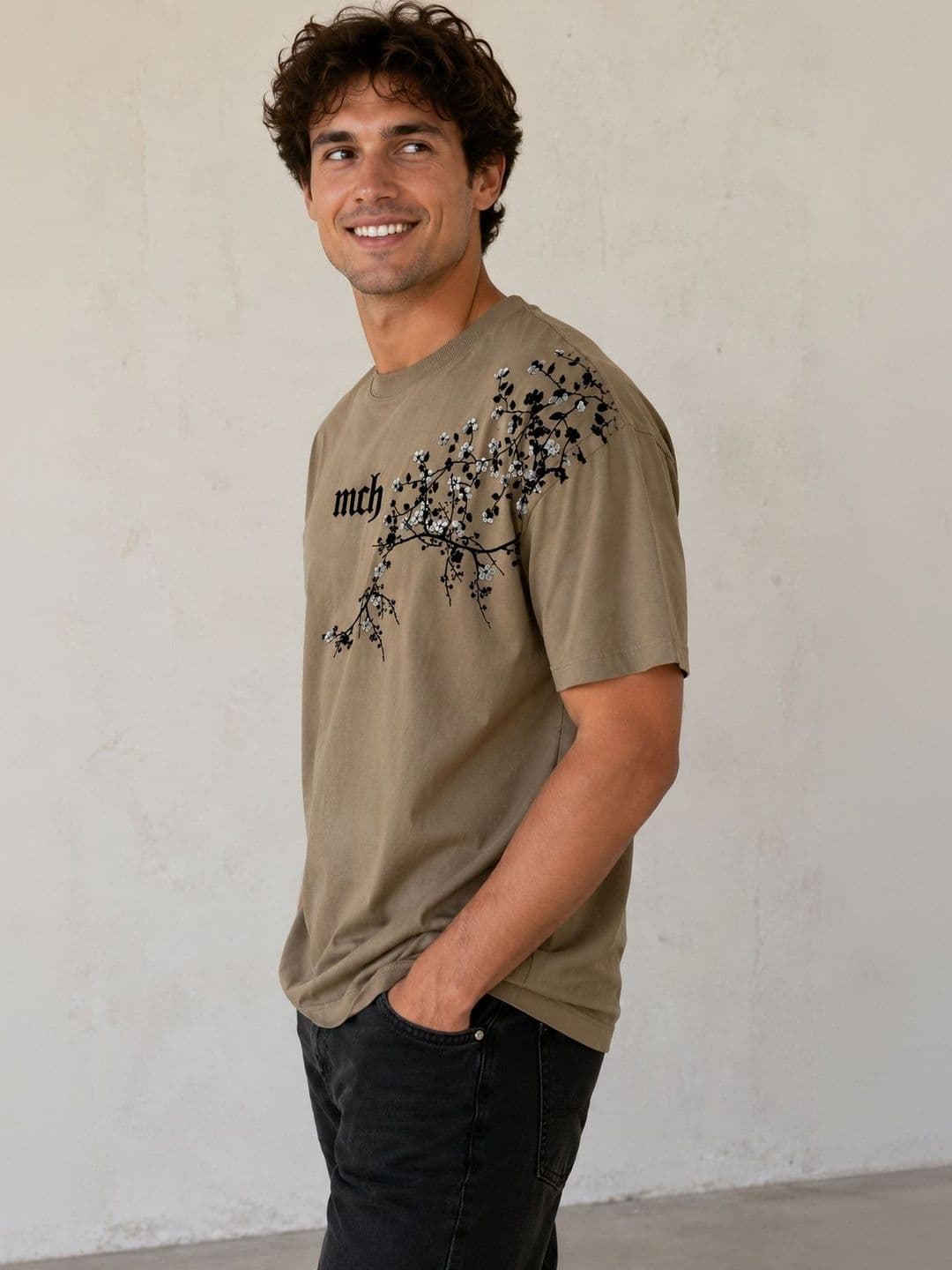 BIGCAPS Men Embroidered Cotton T-Shirt - view 1