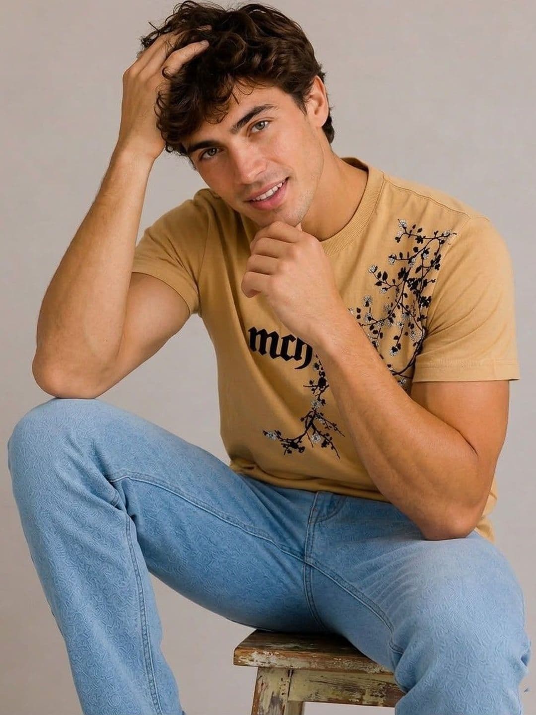 BIGCAPS Men Embroidered Casual T-Shirt - view 1