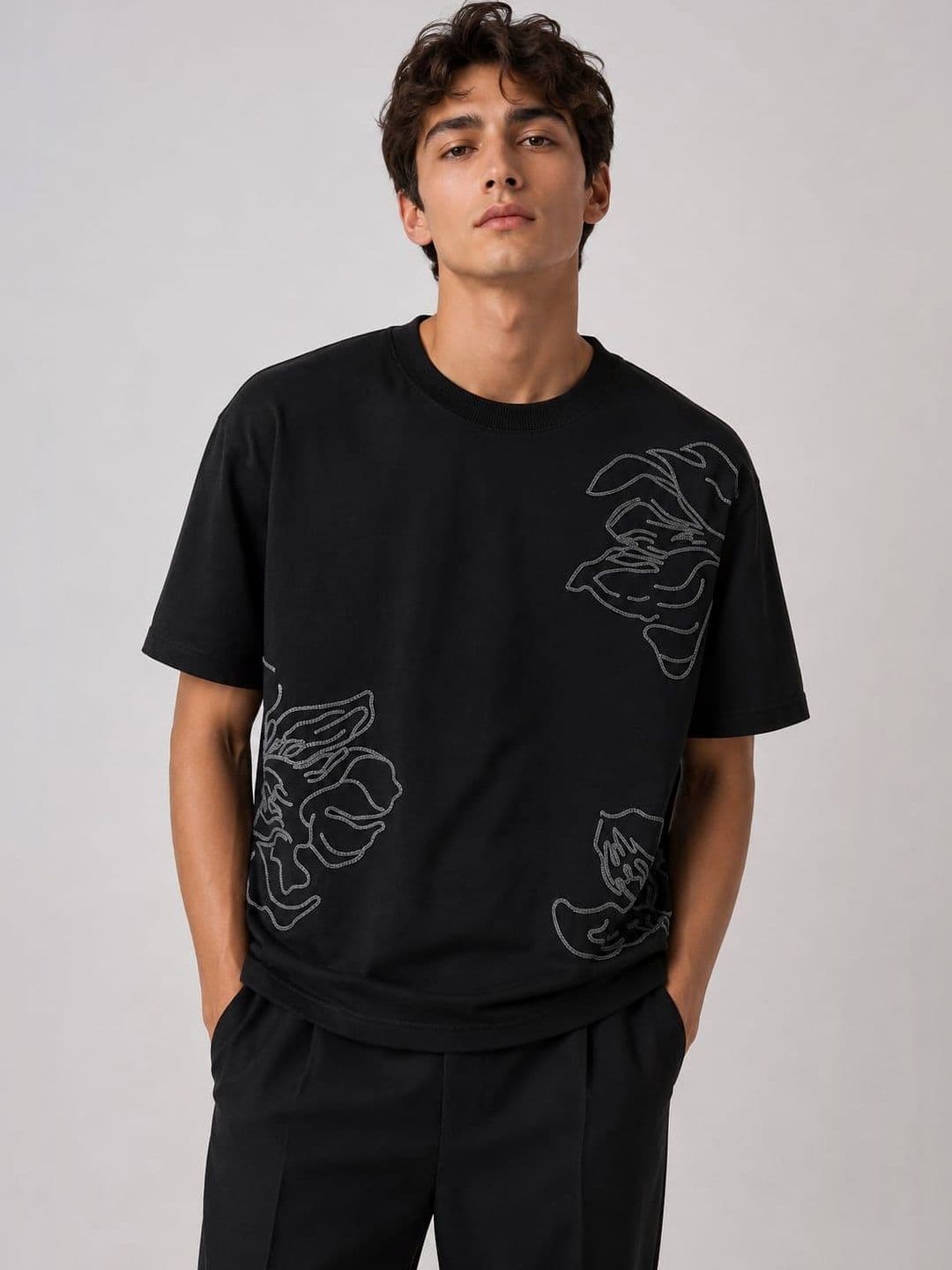 BIGCAPS Black Embroidered Cotton T-shirt - view 1
