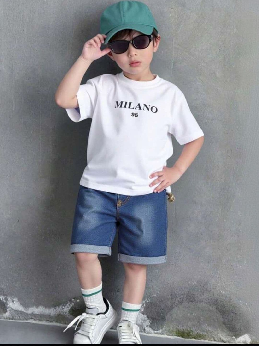 STAR BOYZ TRENDY WEAR Unisex Kids Printed T-shirt with Shorts - view 1