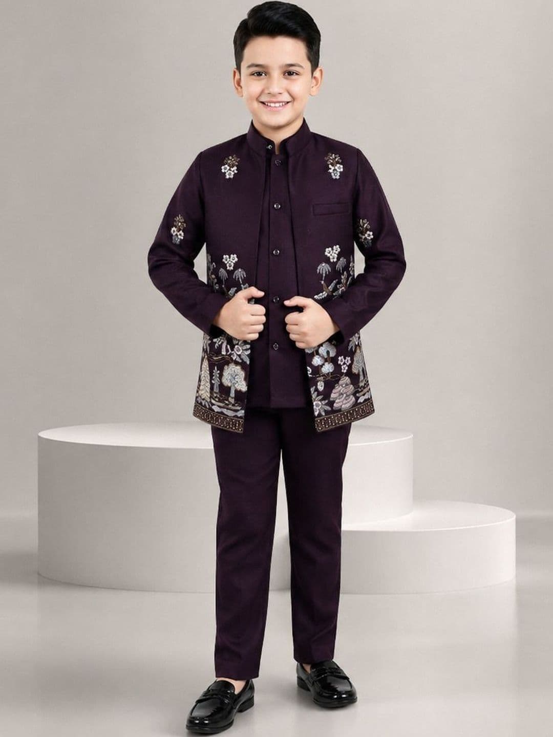 KALINI Boys Embroidered Mandarin Collar Sherwani Set - view 1