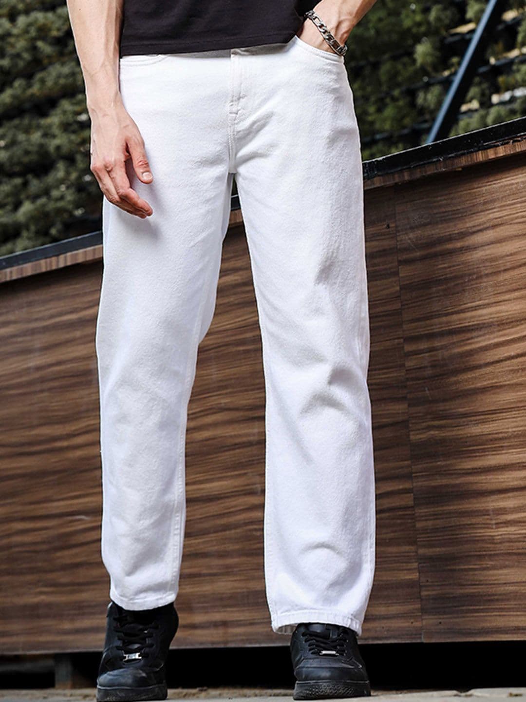 HERE&NOW Men Loose Relaxed Fit Pure Cotton Jeans - view 1