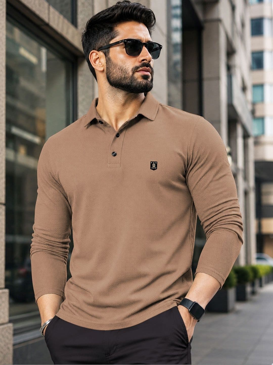VeBNoR Men Brand Logo Polo Collar T-shirt - view 1