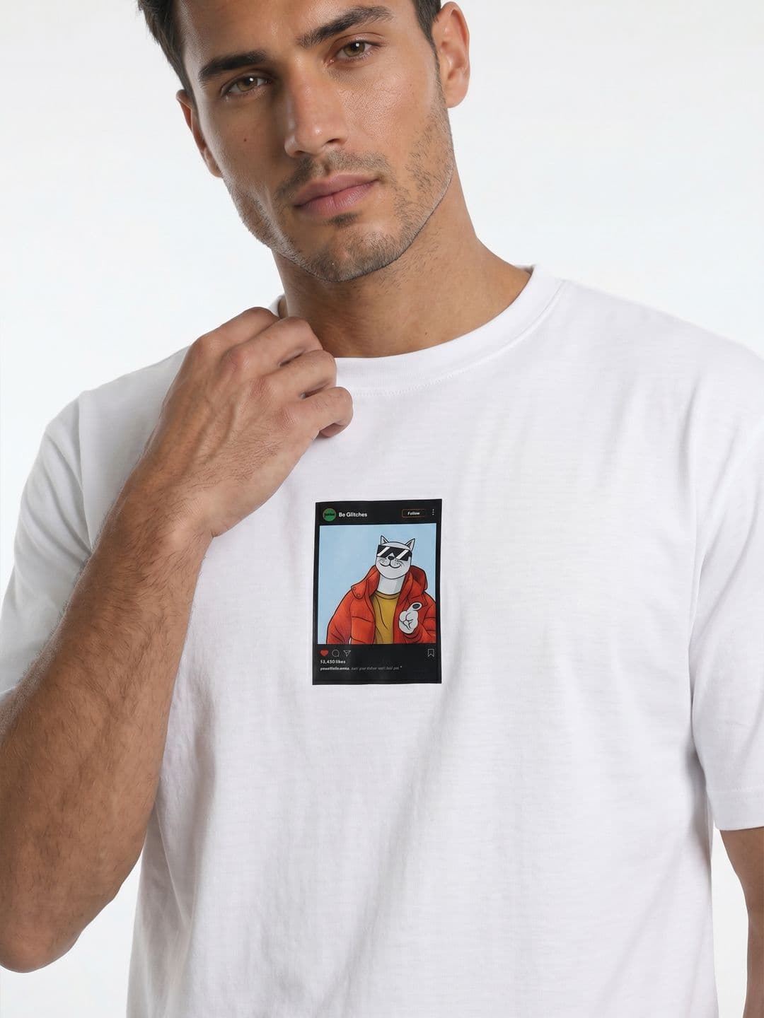 glitchez White Graphic Photo Printed Relaxed Fit T-shirt - view 1
