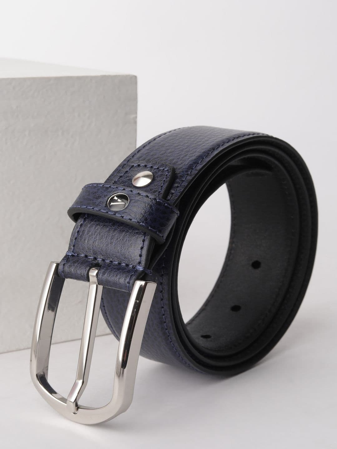 Van Heusen Men Leather Belt - view 1