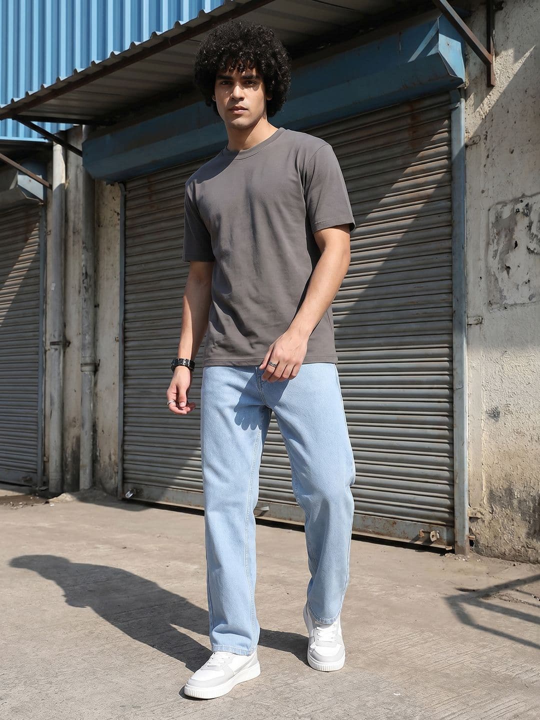 The Roadster Life Co. Men Relaxed Fit Light Fade Stretchable Jeans - view 1