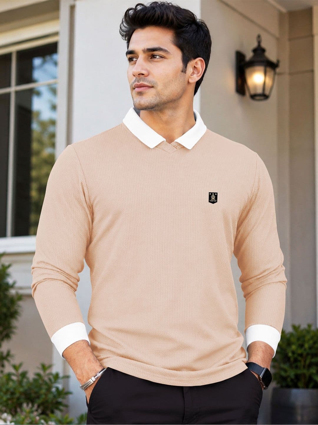VeBNoR Men Brand Logo Polo Collar T-shirt - view 1