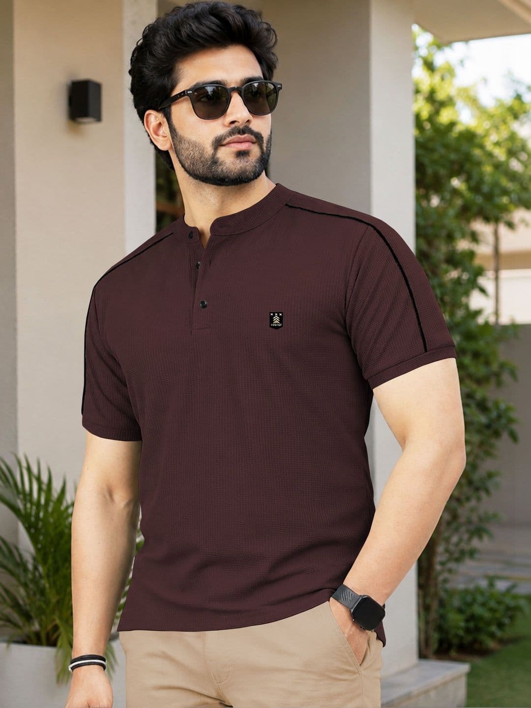 VeBNoR Men Mandarin Collar T-shirt - view 1