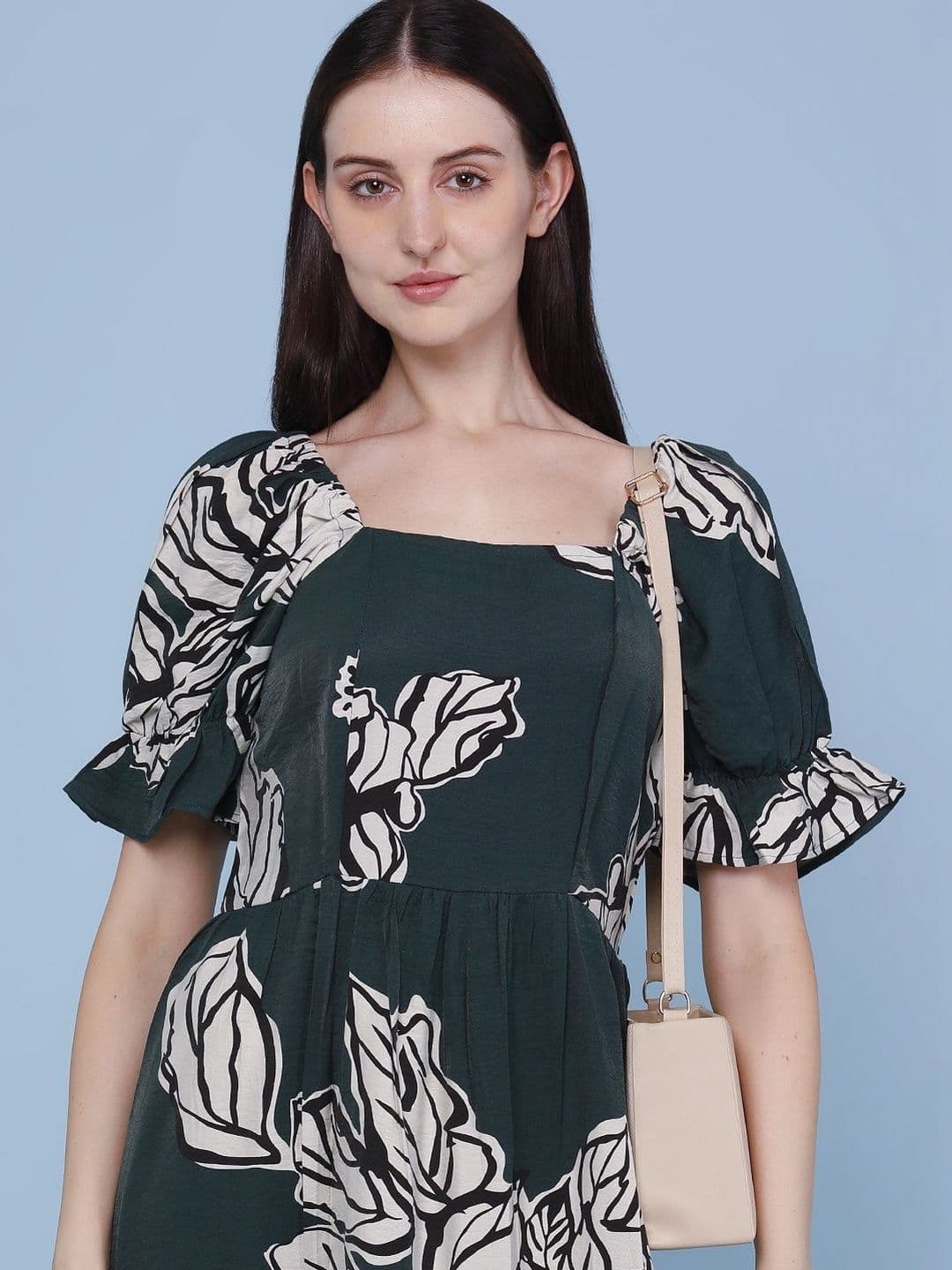 LIMEROAD Floral Print Puff Sleeve A-Line Midi Dress - view 1