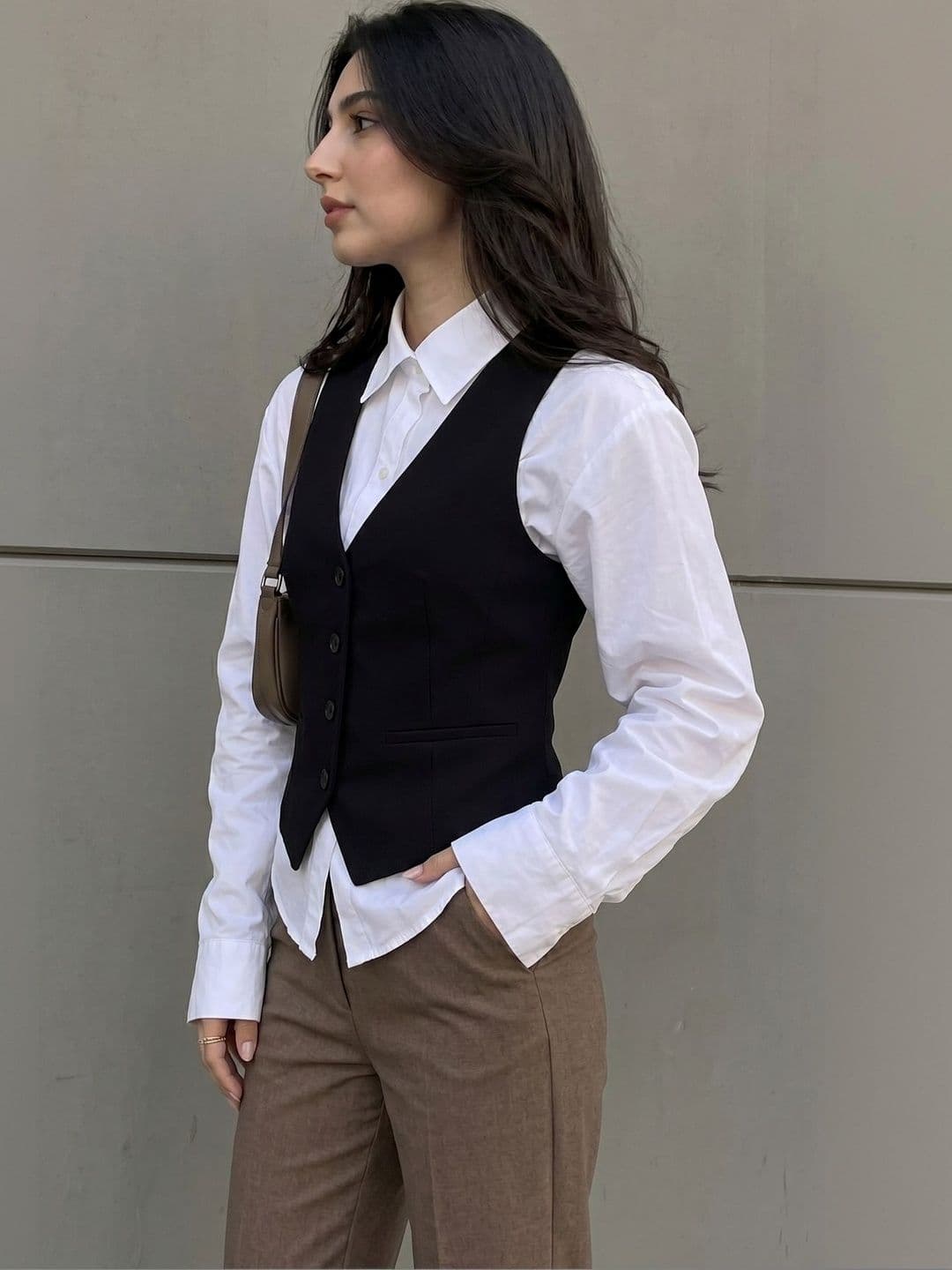 THE CLASSIC TOGS V-Neck Woven Casual Waistcoat - view 1