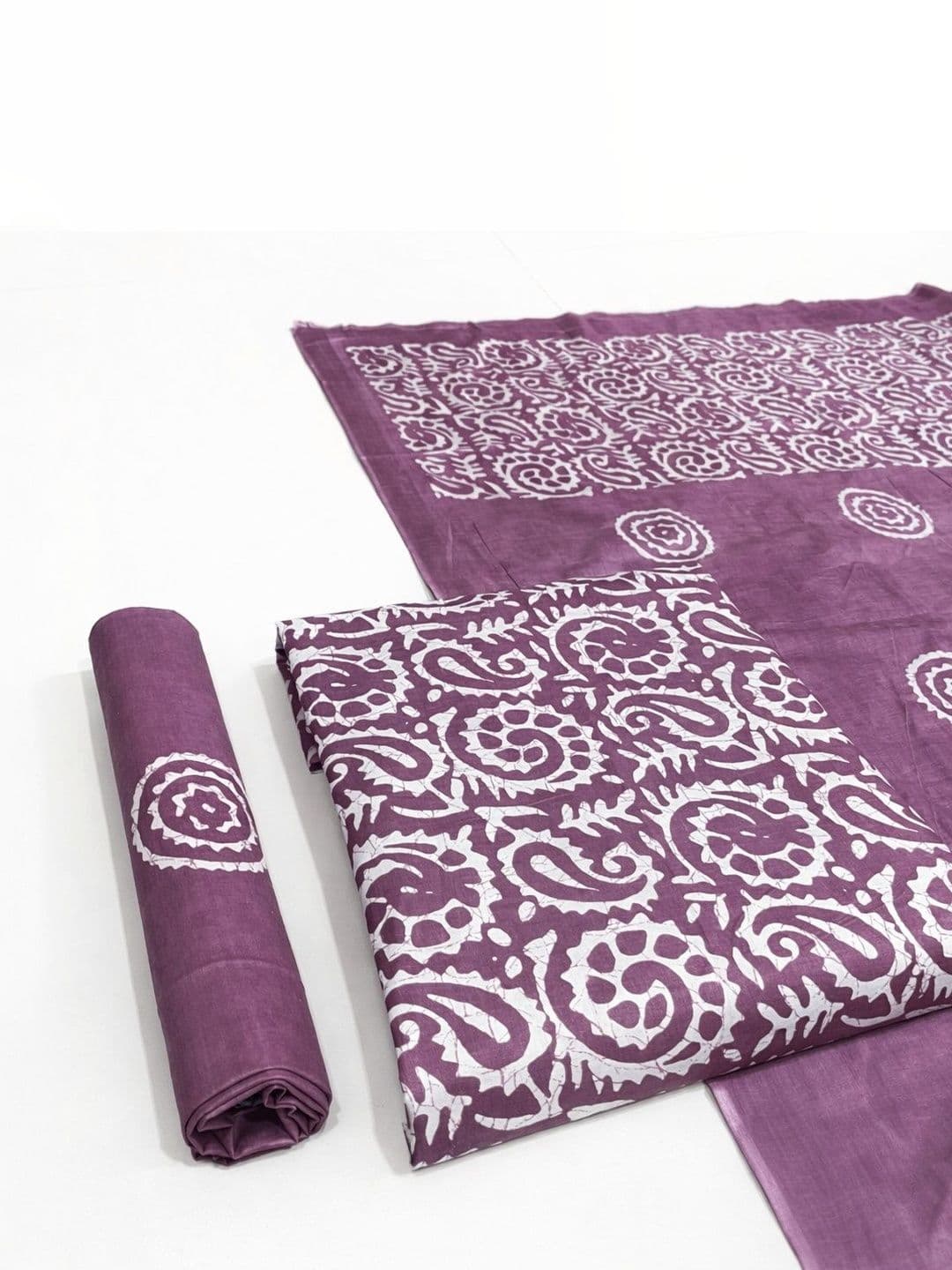 VAIBHAV COTTON Printed Pure Cotton Unstitched Dress Material - view 1