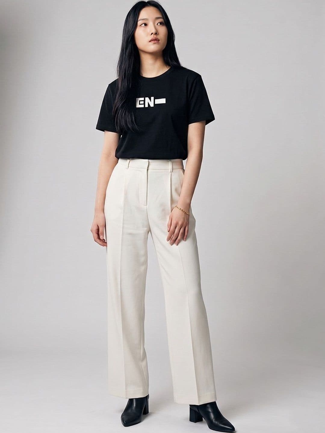 The Korhean Store Unisex Enhypen Logo Streetwear Regular Fit Graphic Printed Cotton Tshirt - view 1
