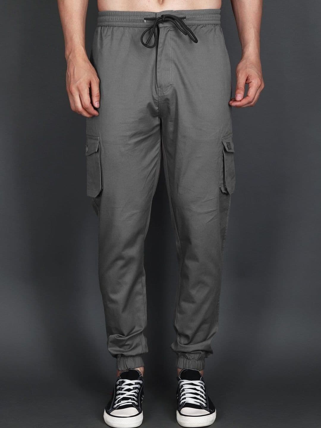 Roadster Men Relaxed Straight Leg Easy Wash Cargos Trousers - view 1