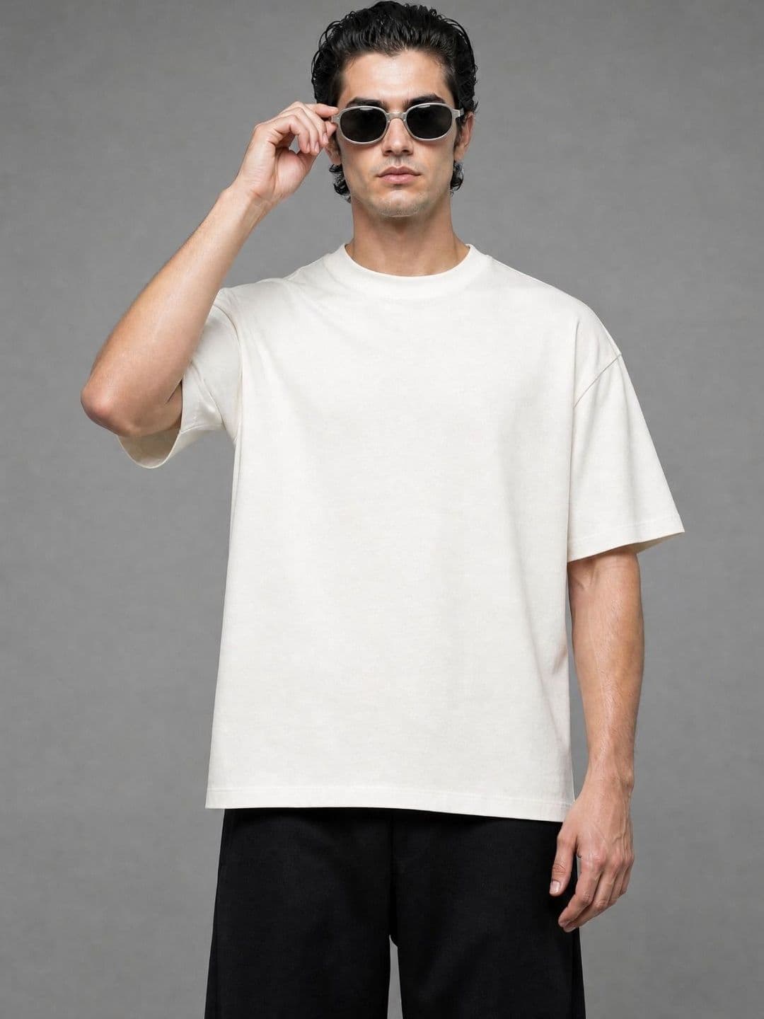FARDA Unisex T-shirt - view 1