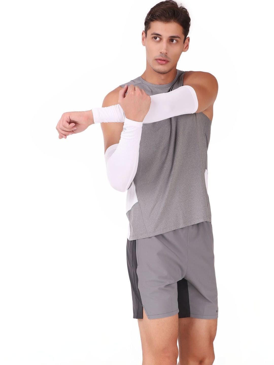 REDESIGN Unisex Sport Gloves - view 1