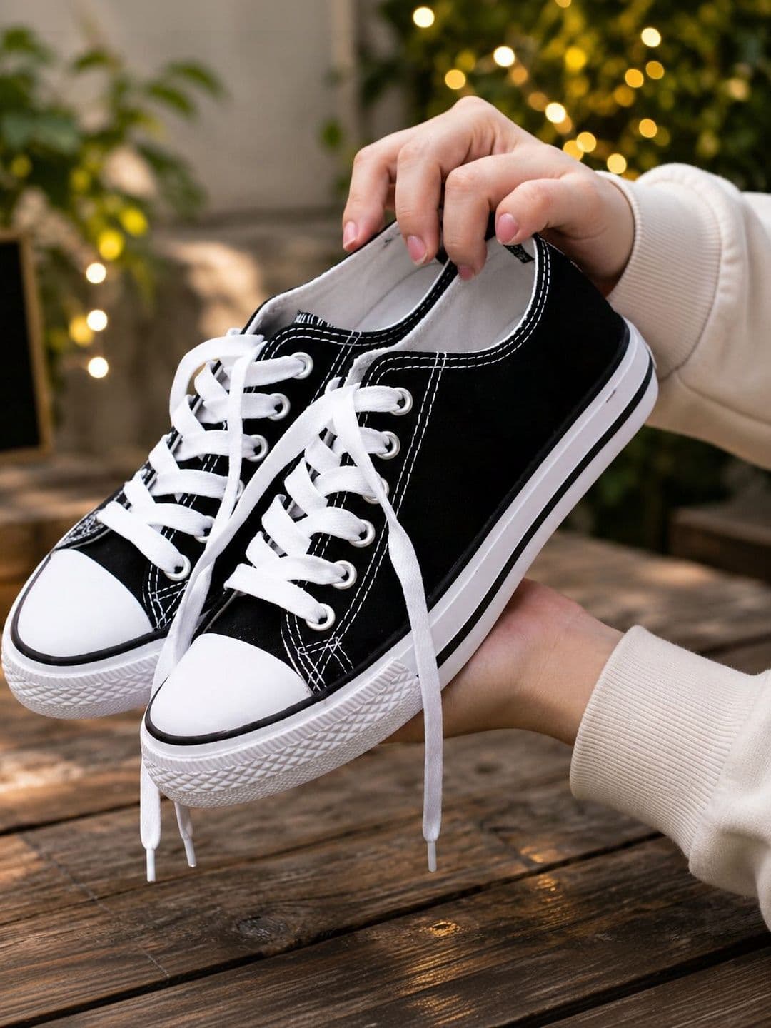 Roadster Women Sneakers - view 1