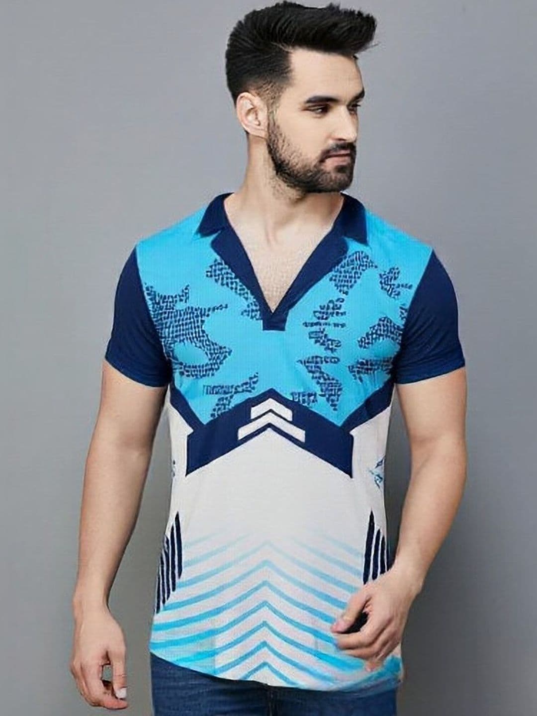 Lookswala Men Printed Polo Collar T-shirt - view 1