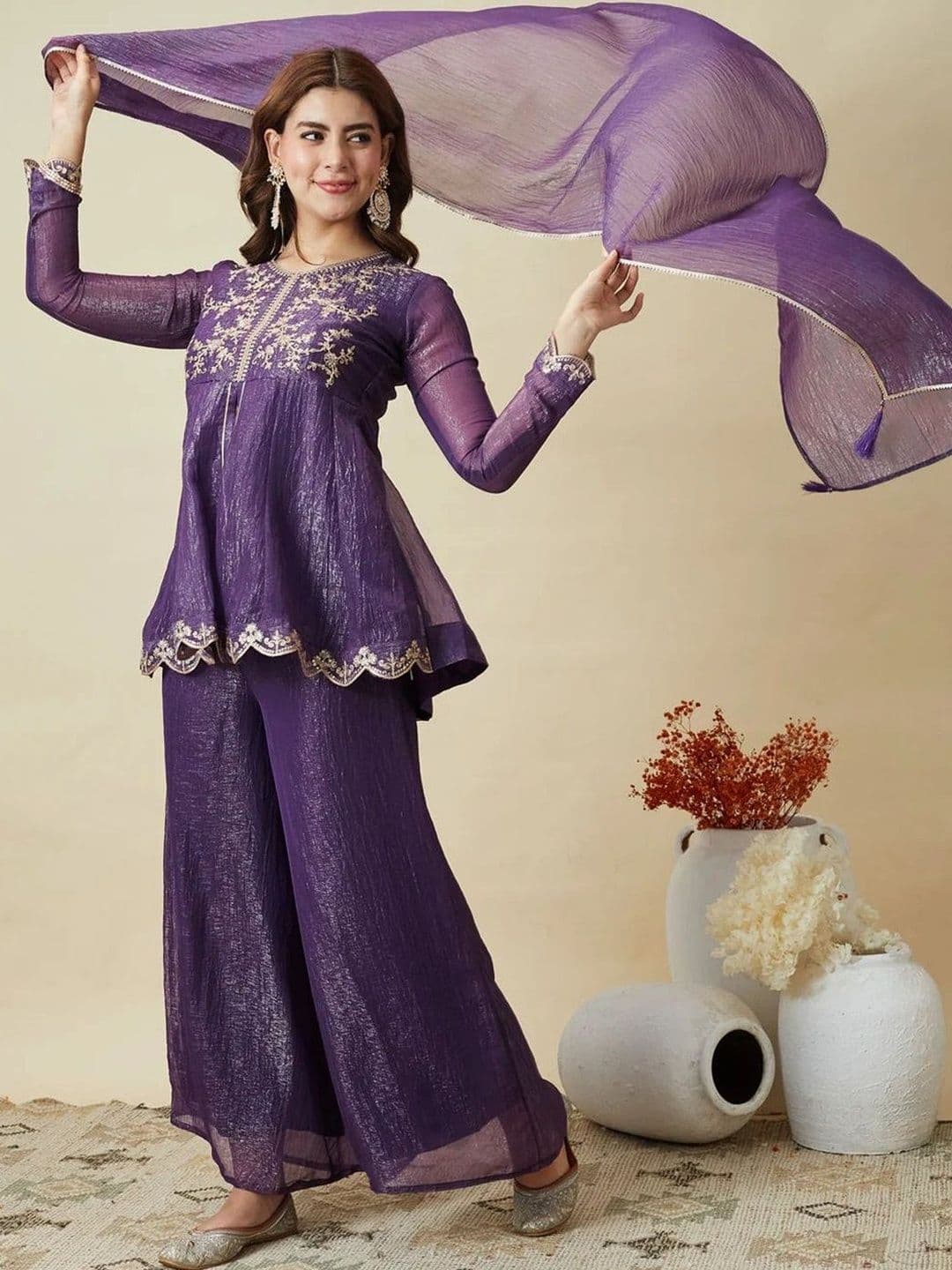 VARDAY Women Ethnic Motifs Embroidered Empire Thread Work Kurta with Palazzos & With Dupatta - view 1