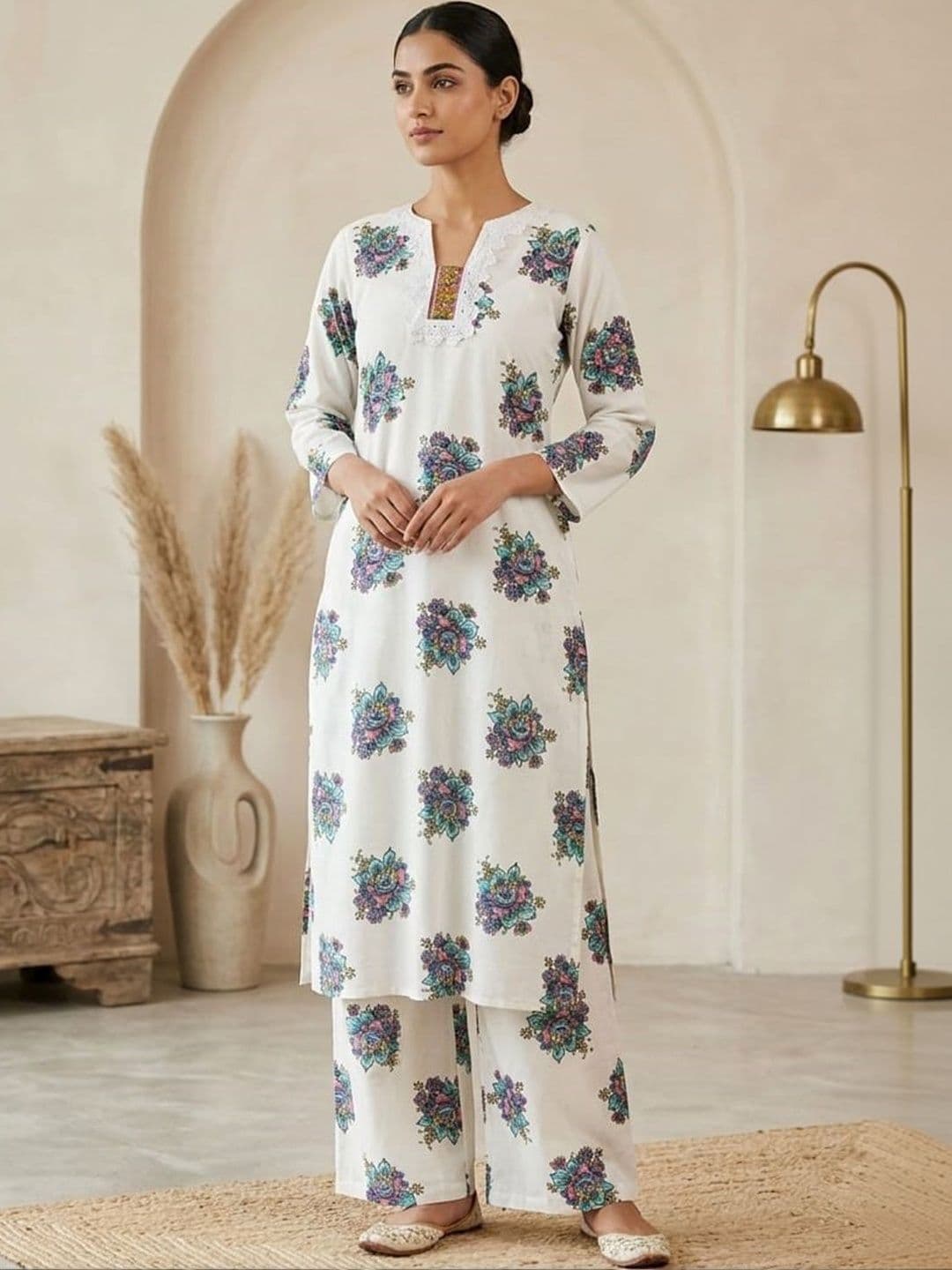 Sangria Women Floral Printed Regular Kurta with Palazzos - view 1
