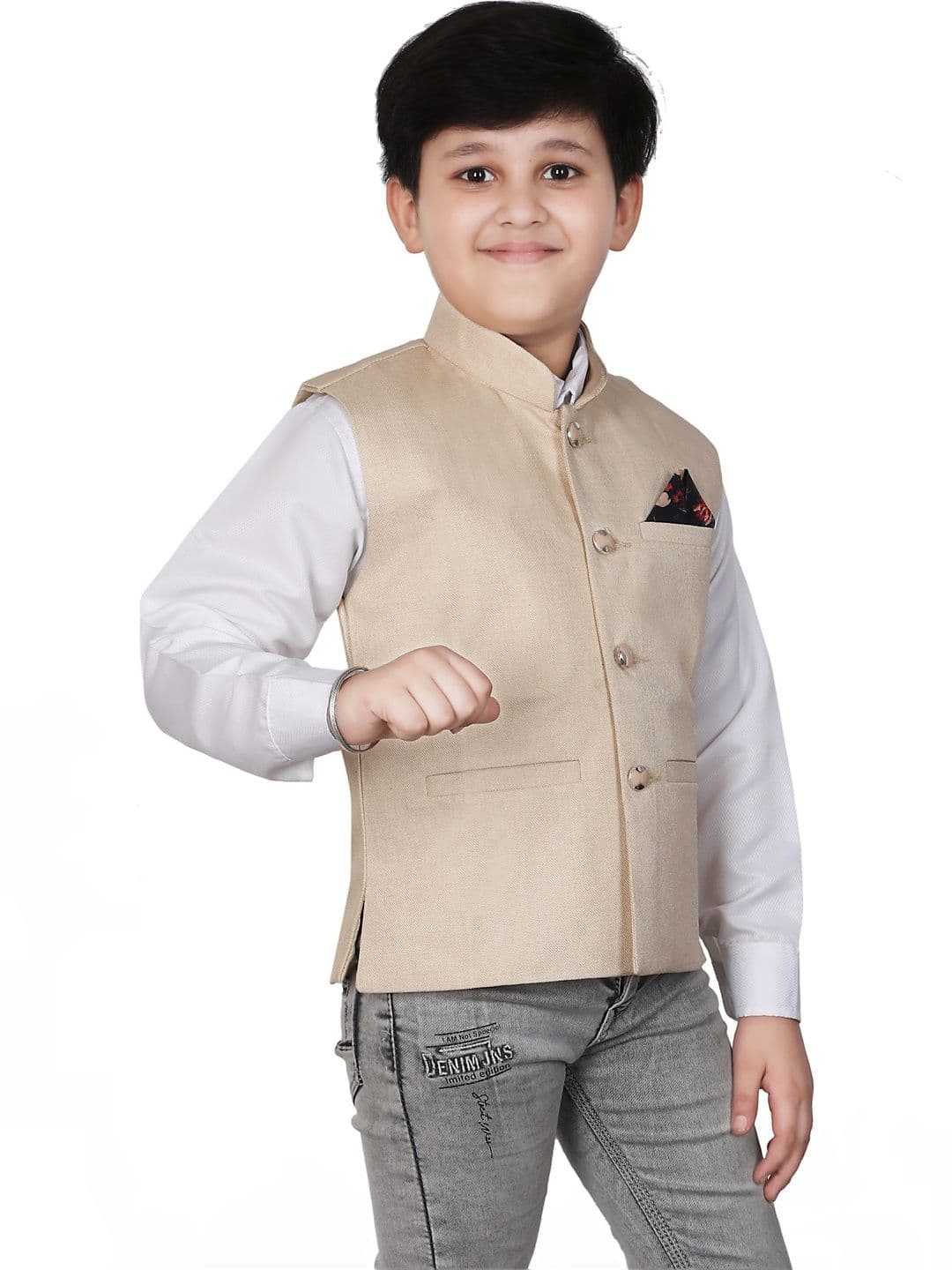 seetoo Boys Mandarin Collar Sleeveless Nehru Jackets - view 1