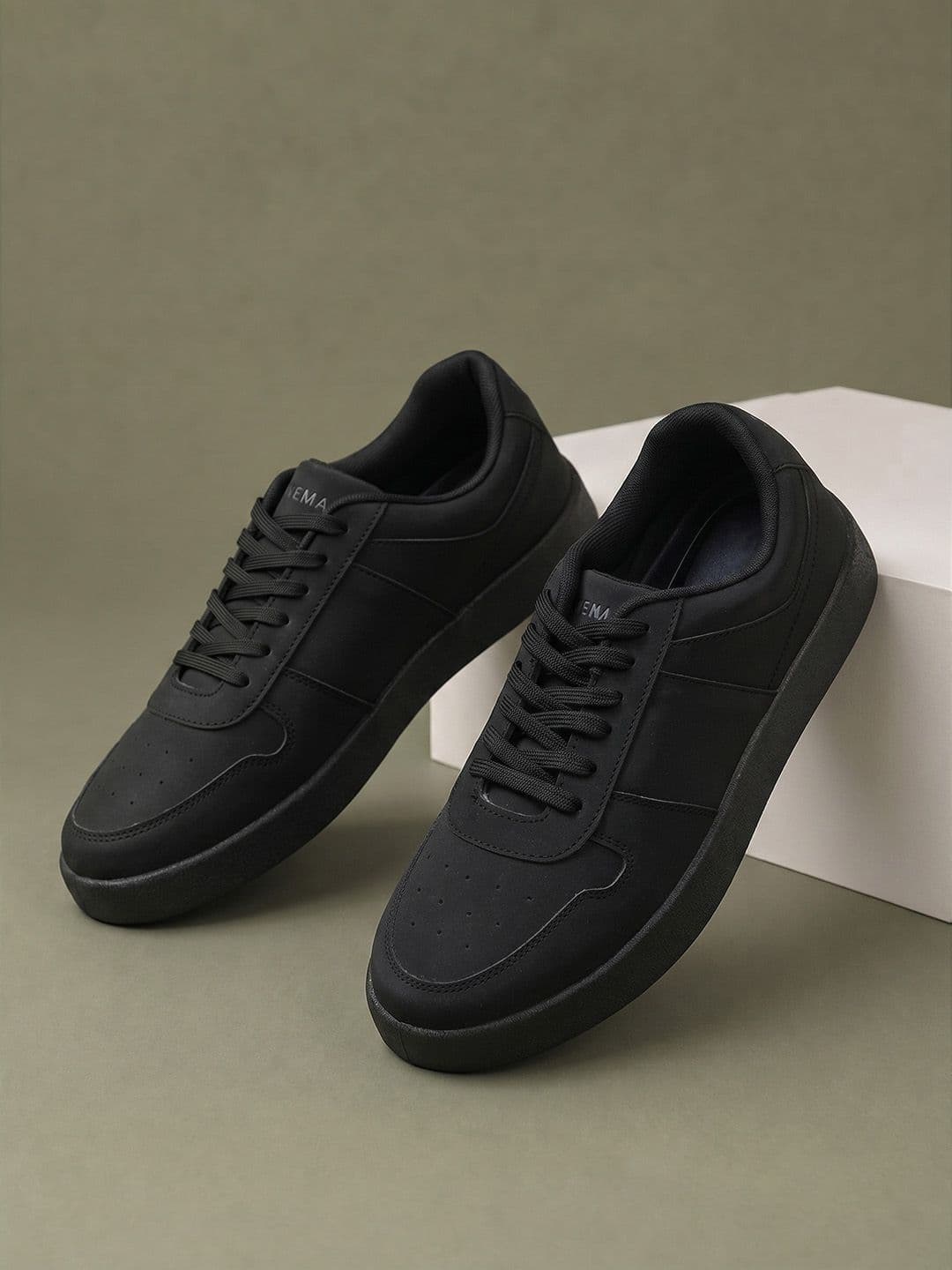 NEEMANS Court Flex Sneaker For Men - view 1