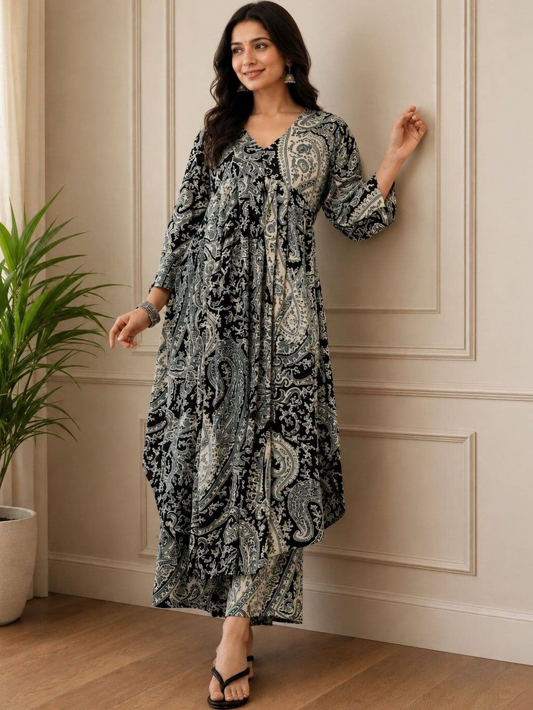 UGMAZ Women Paisley Printed Angrakha Kurta with Palazzos - view 1