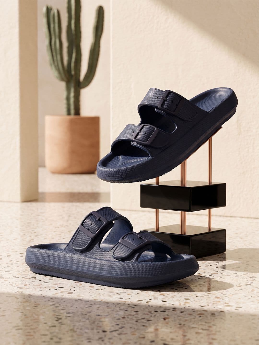 Bata Men Thong Flip-Flops - view 1