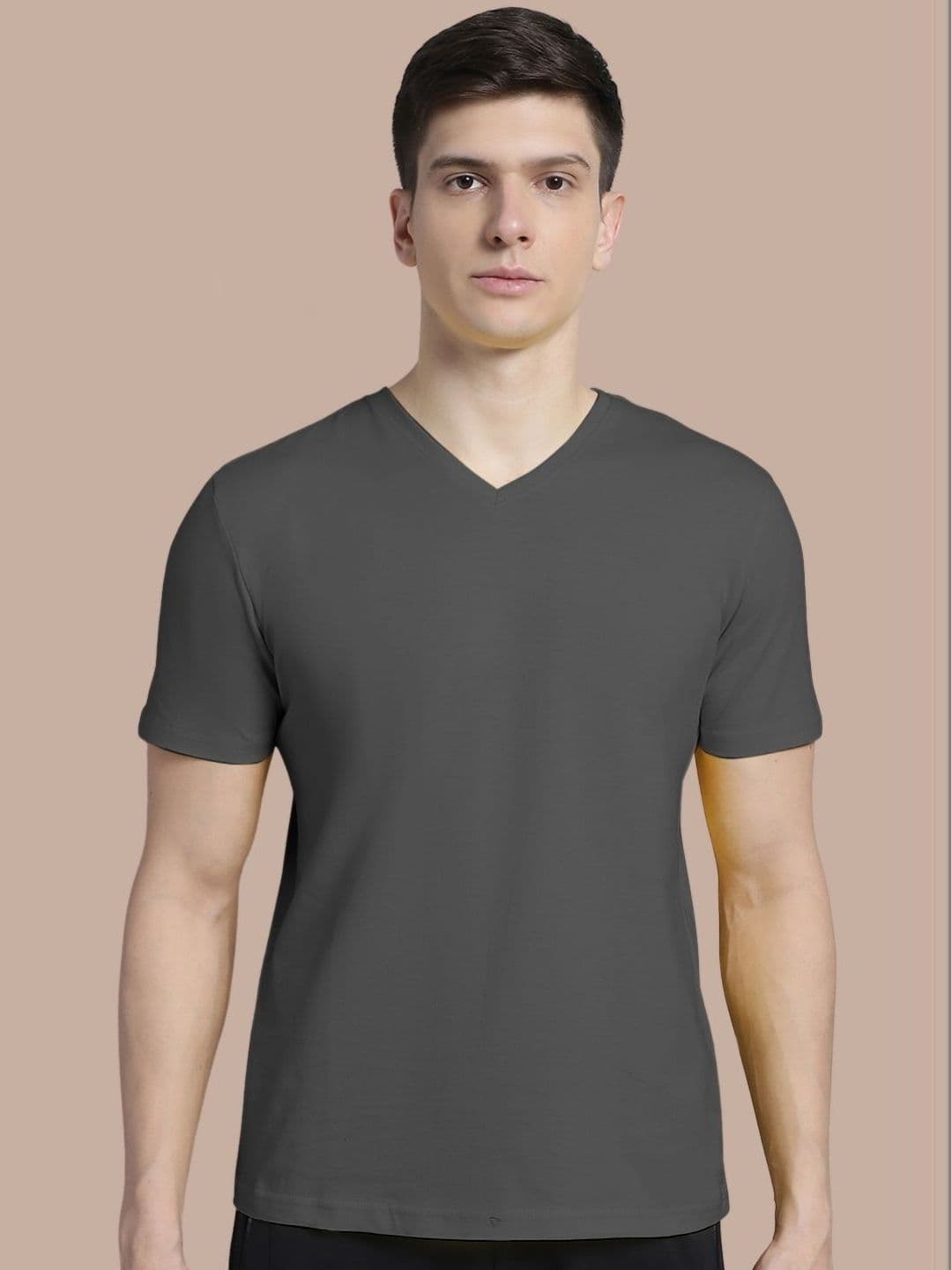 FBAR Men Solid Cotton V Neck T Shirt - view 1
