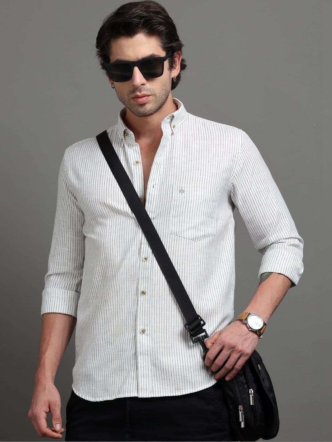 FashionDistrict Men Relaxed Striped Casual Shirt - view 1