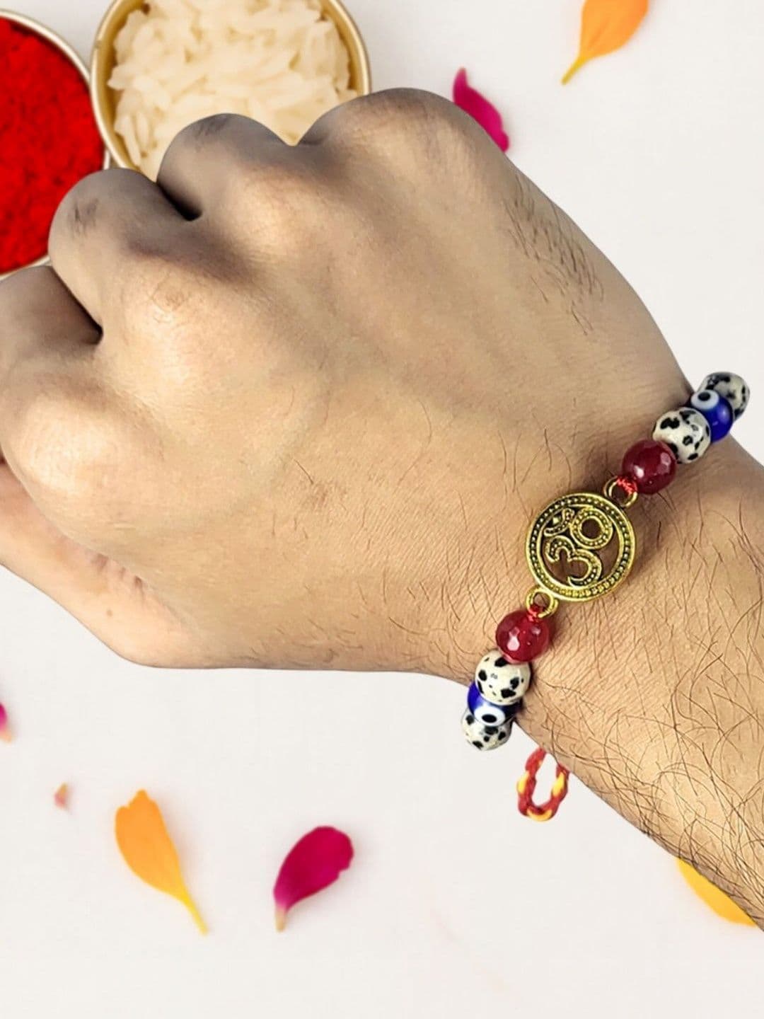 Calminds Thread Rakhi - view 1