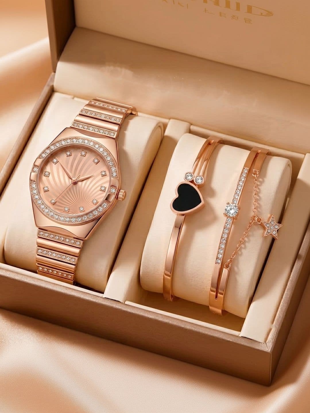 Moda Rapido Women Dial & Stainless Steel Bracelet Style Straps Analogue Watch Moda Wristy Copper&2 bracelet - view 1