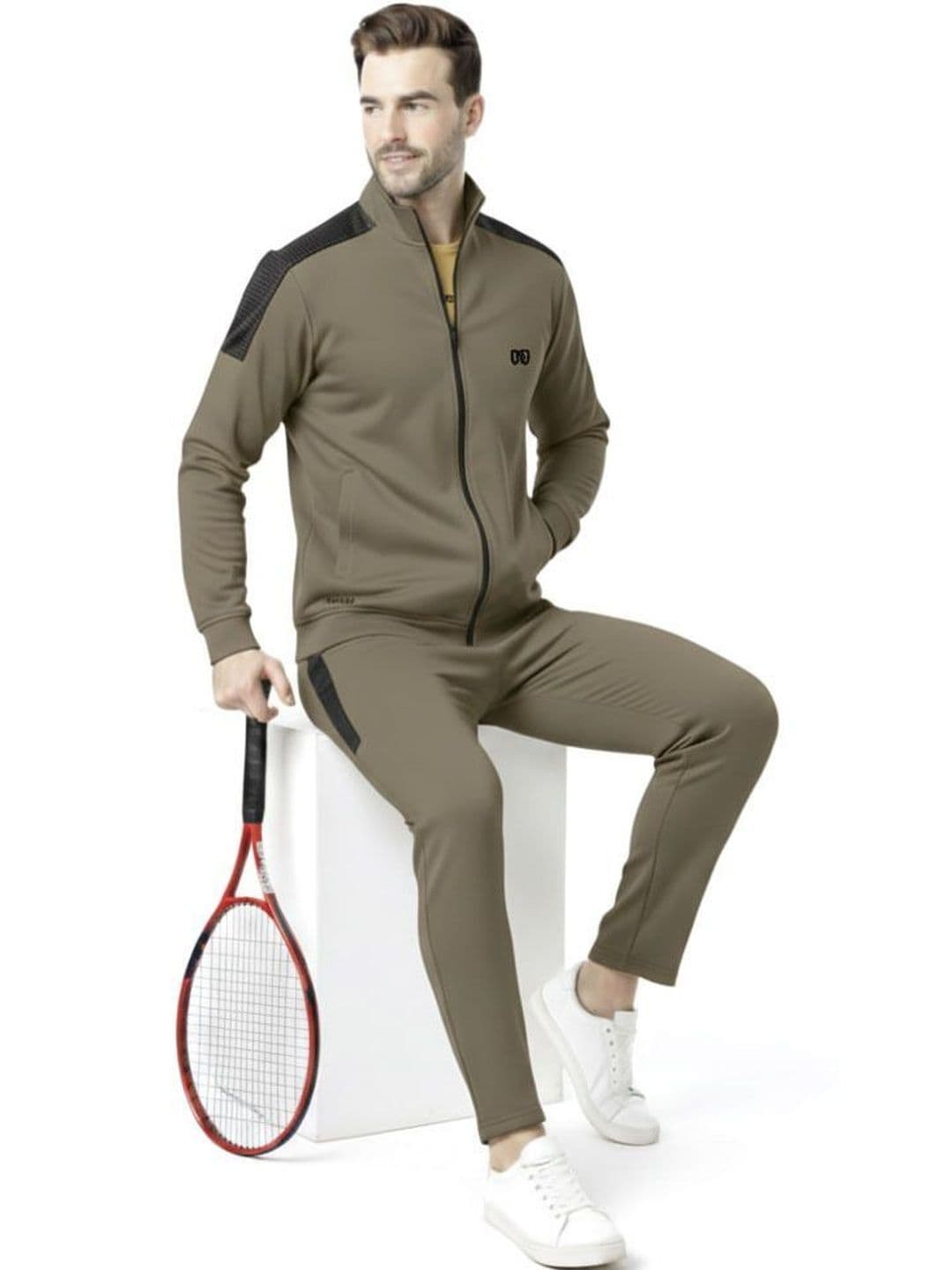 KWINGS Mock Collar Tracksuits - view 1