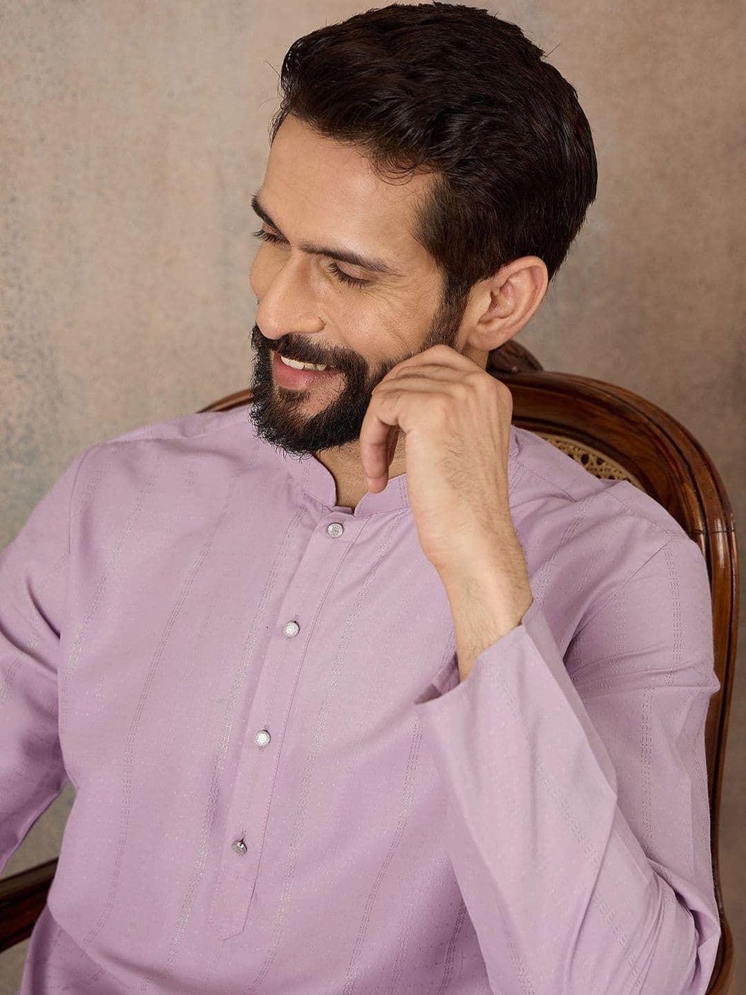Ethnic Bay Men Striped Kurta - view 1