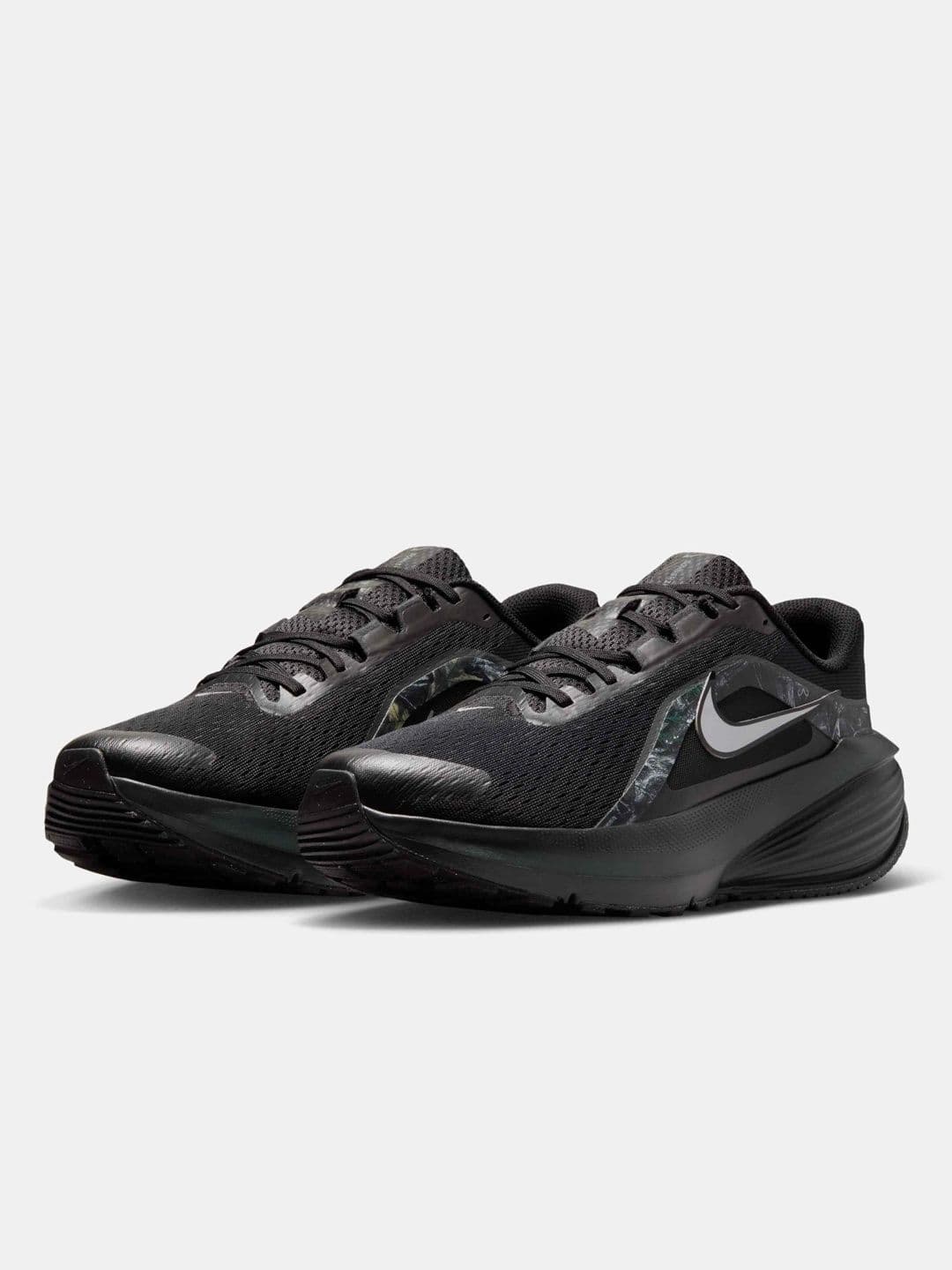 Nike Downshifter 14 Men's Realtree Road-Running Shoes - view 1