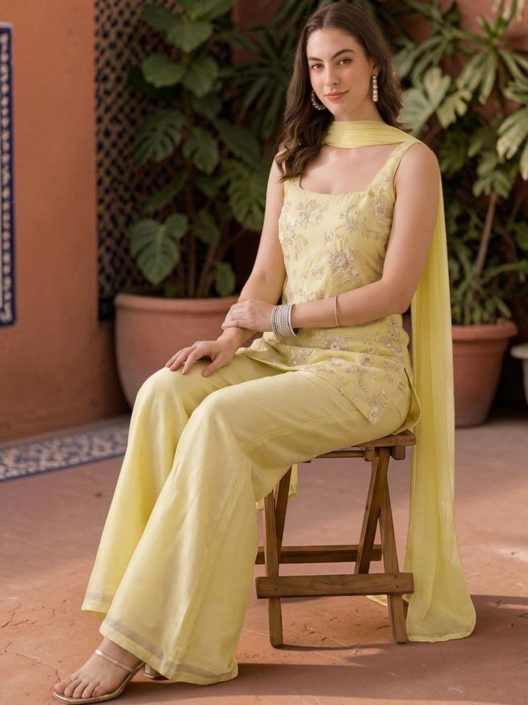 Sangria Women Floral Embroidered Regular Thread Work Kurta with Palazzos & With Dupatta - view 1