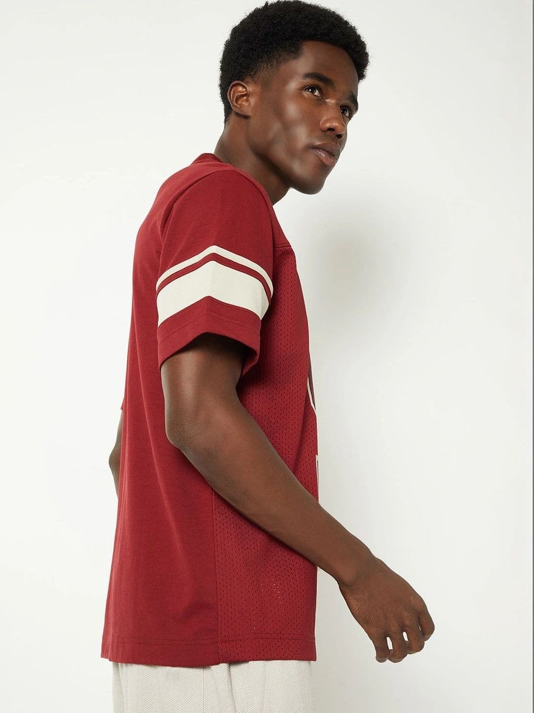 max Men Printed V-Neck T-shirt - view 1