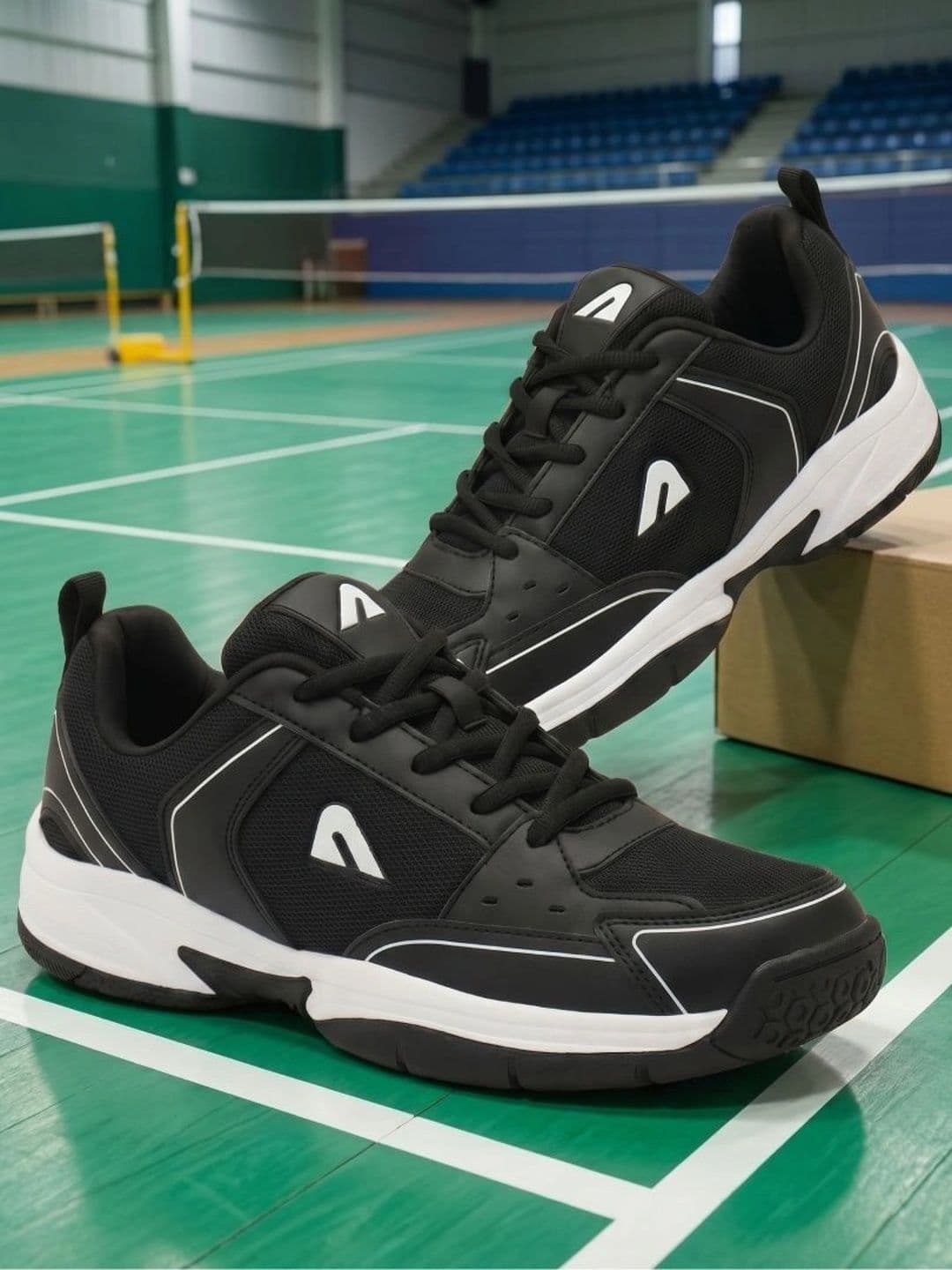 BOLDFIT Men Black White Archer Badmintion Shoes - view 1