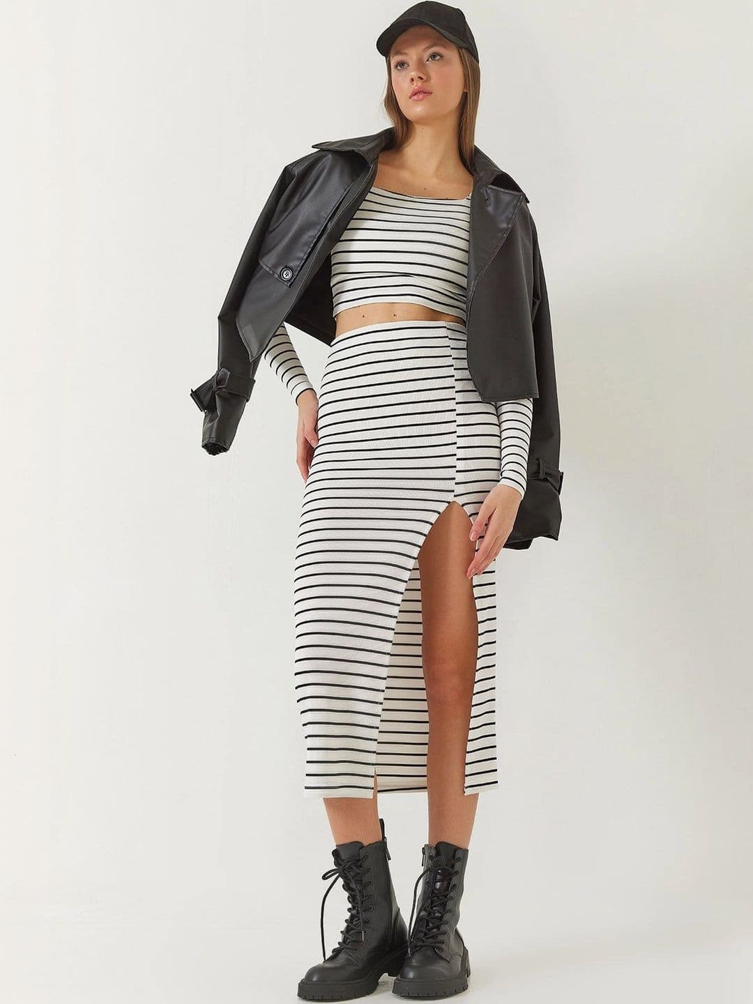 BIANCO LUCCI Women Striped Top with Skirt - view 1